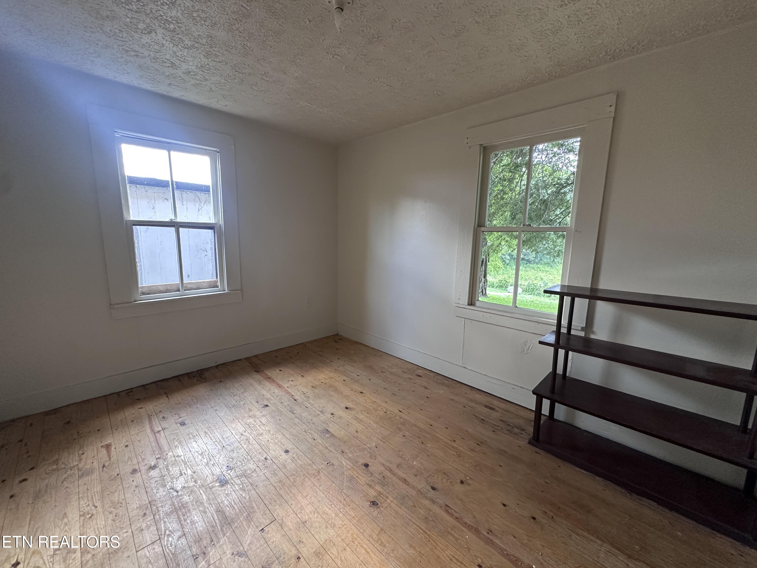 1671 Taylor Place Road Jamestown TN 38556