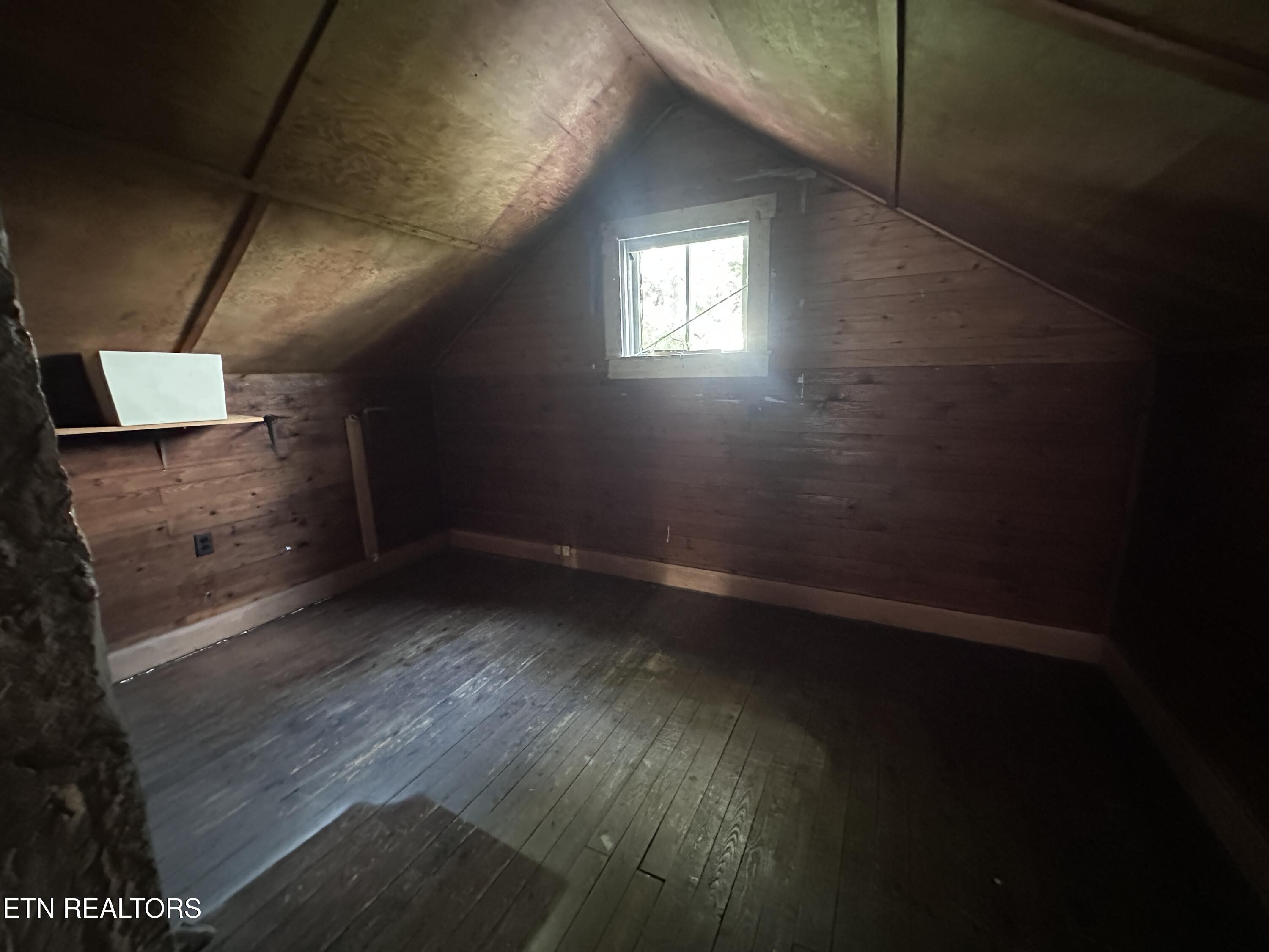 1671 Taylor Place Road Jamestown TN 38556