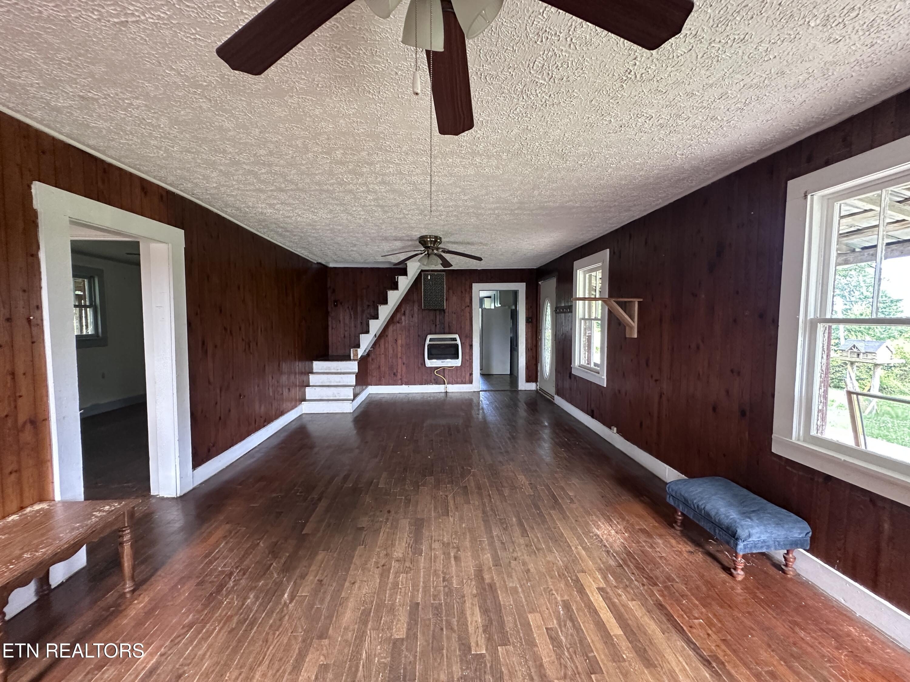 1671 Taylor Place Road Jamestown TN 38556