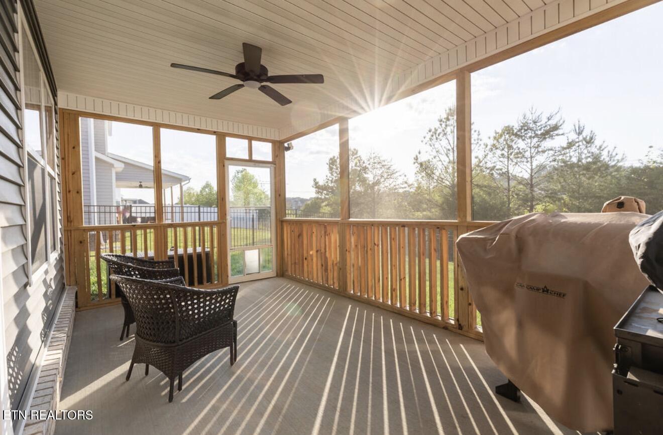 127 Songberry Street Oak Ridge TN 37830