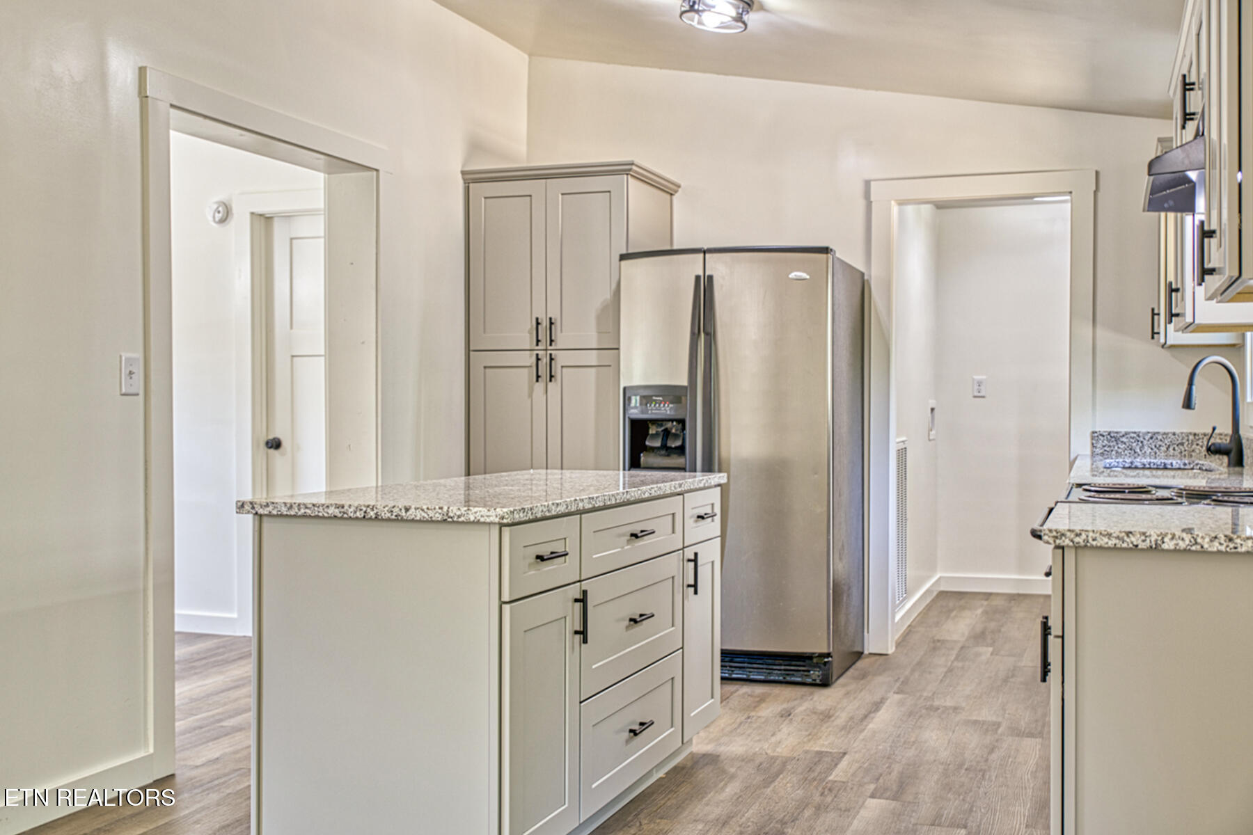 2204 Wartrace Highway Whitleyville TN 38588