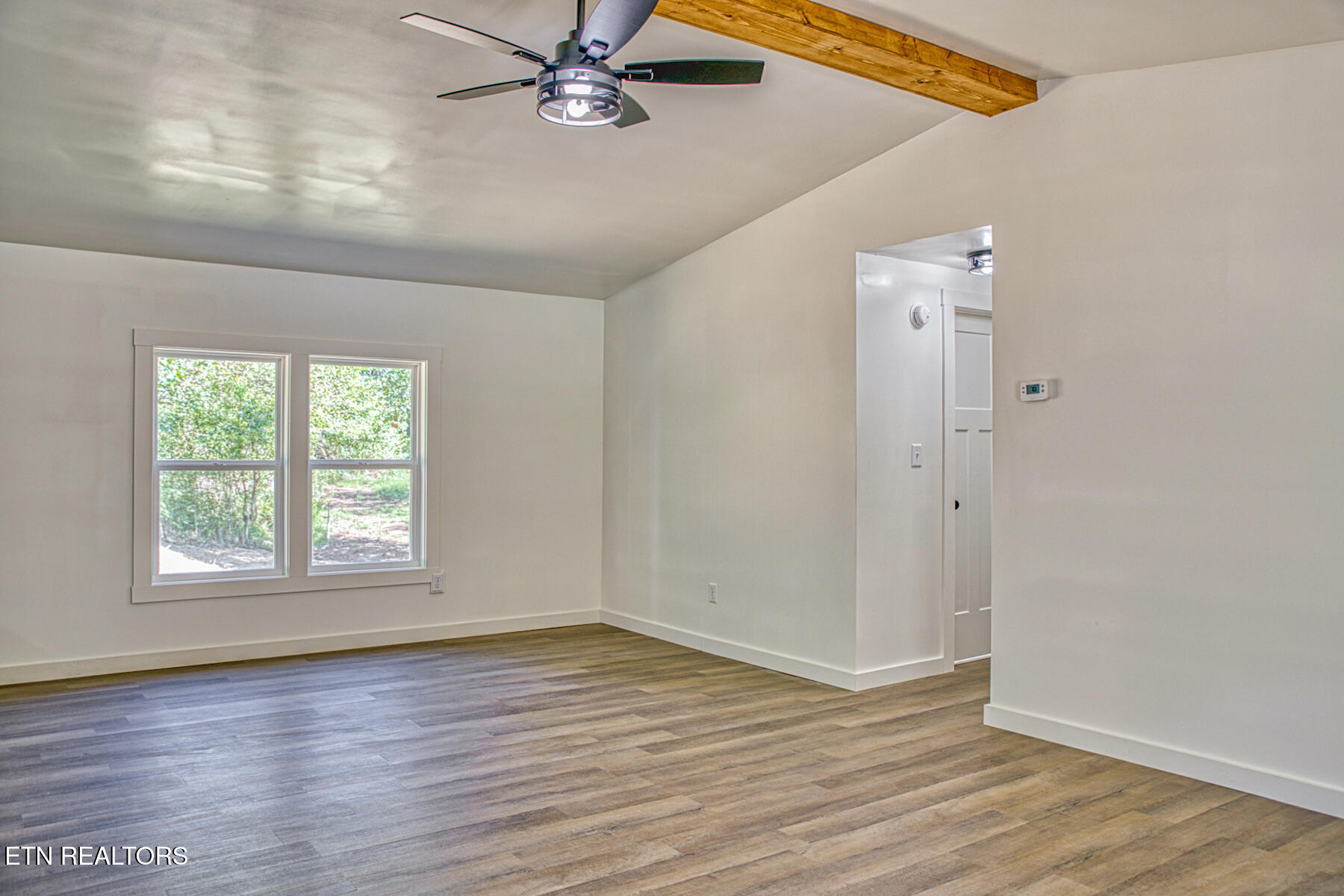 2204 Wartrace Highway Whitleyville TN 38588