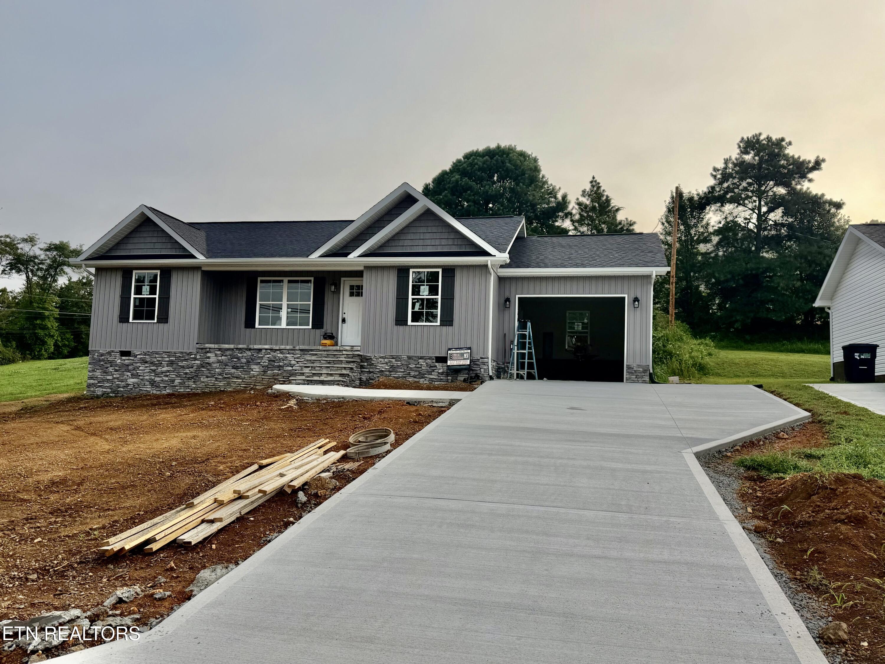 162 Dogwood Road Tazewell TN 37879