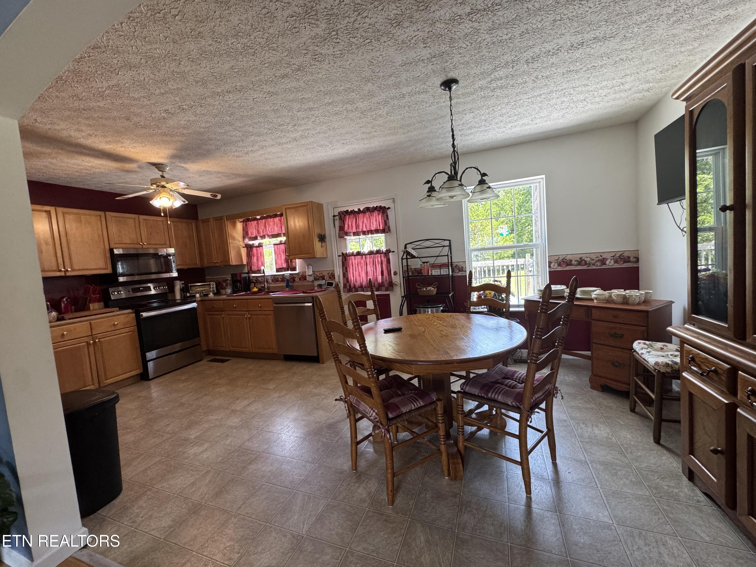 2535 Grotto Lane Sevierville TN 37876