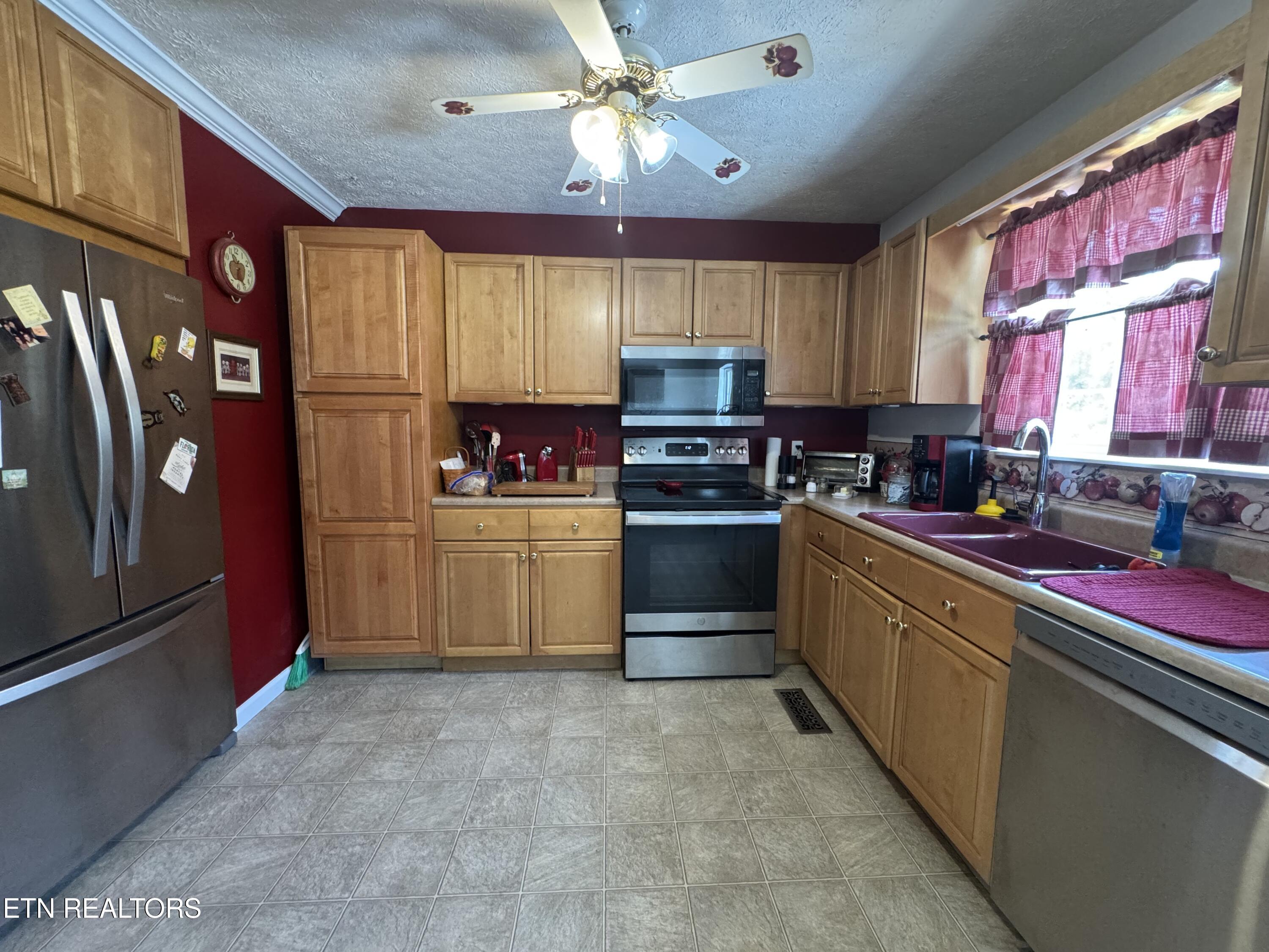 2535 Grotto Lane Sevierville TN 37876