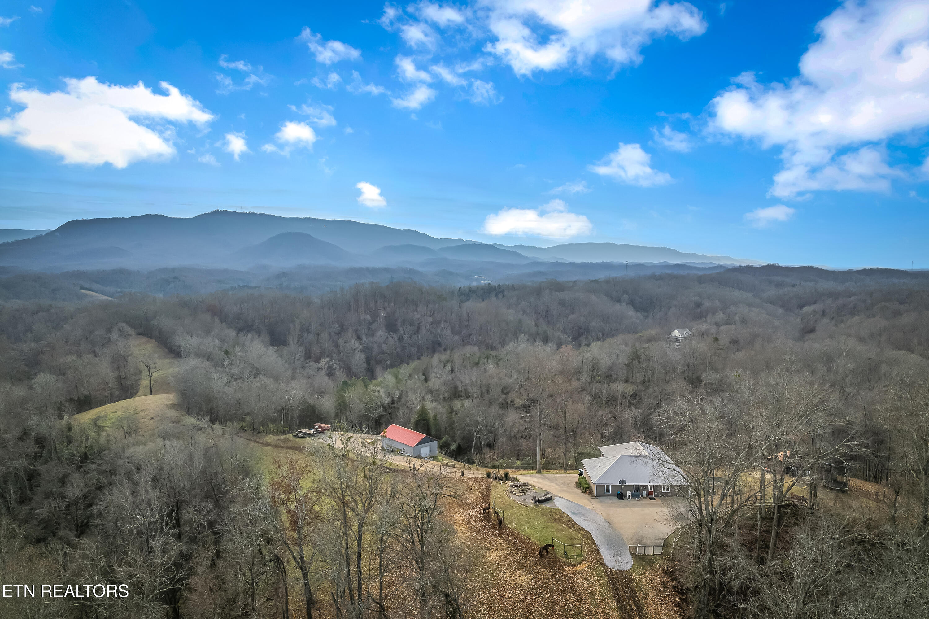 1739 Long Branch Road Seymour TN 37865