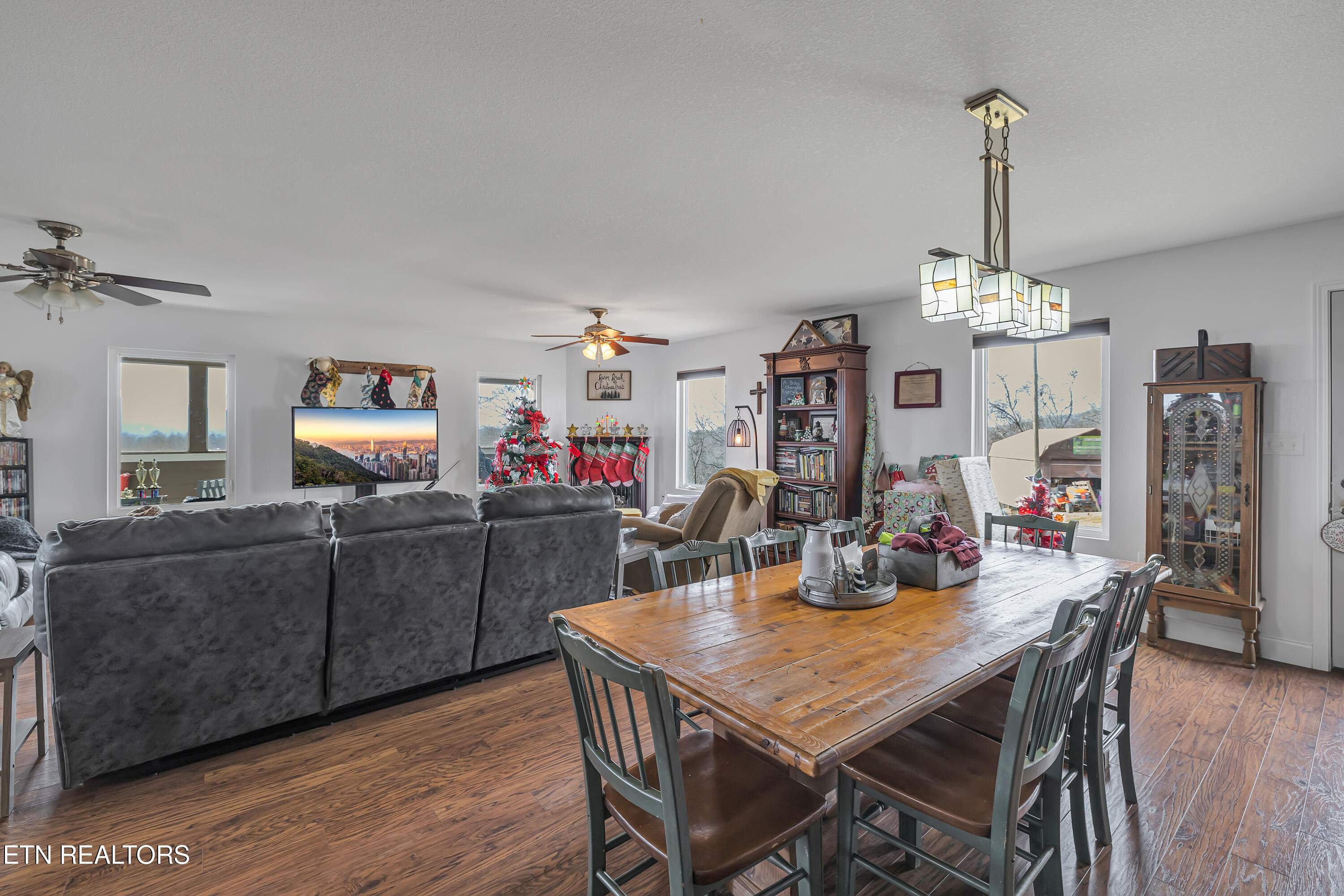 1739 Long Branch Road Seymour TN 37865