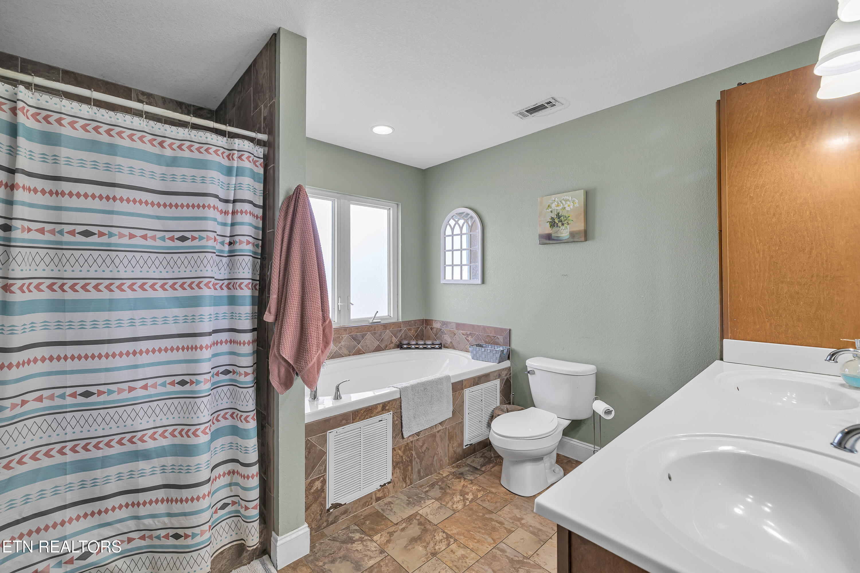 1739 Long Branch Road Seymour TN 37865