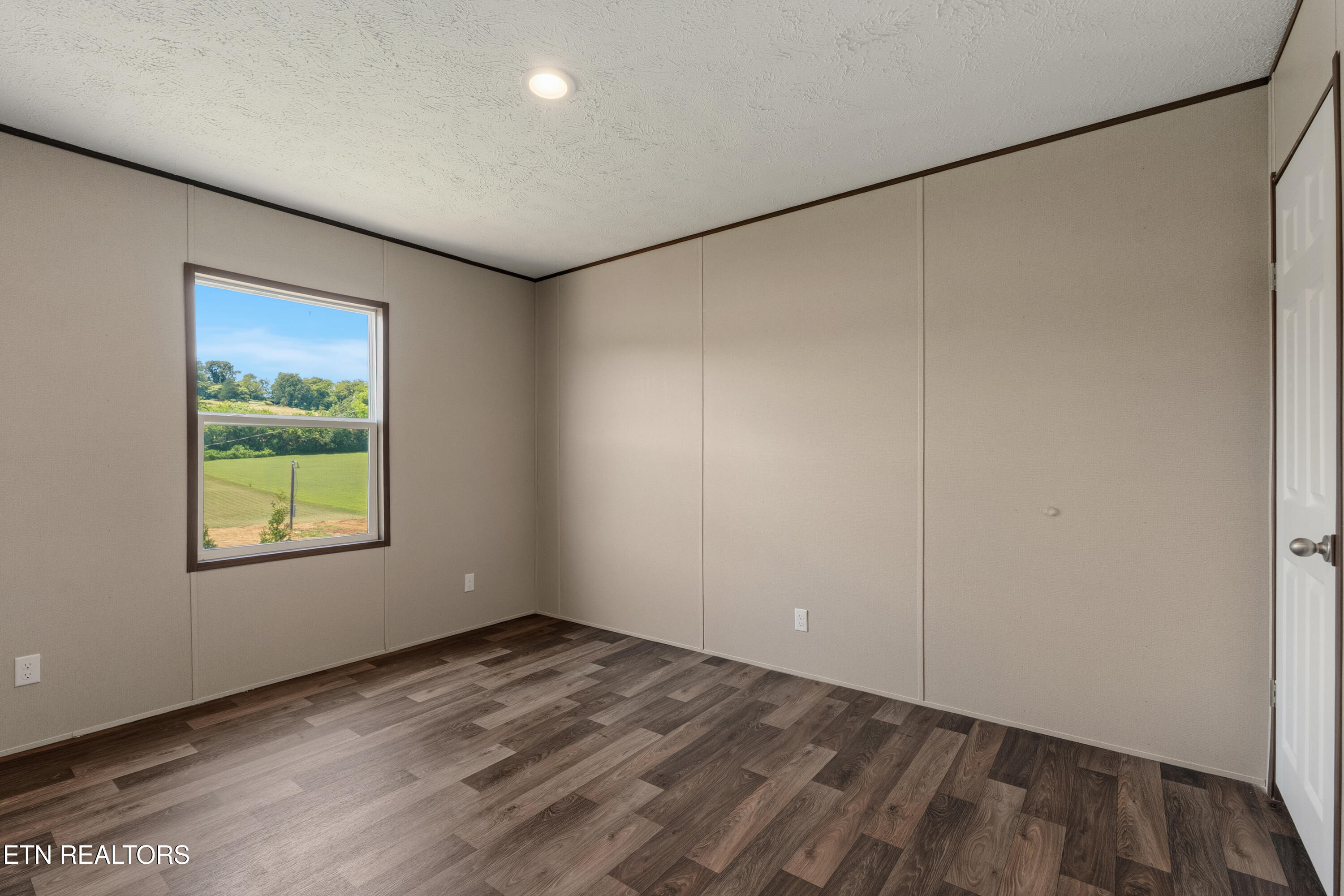 279 Thompson Road Madisonville TN 37354