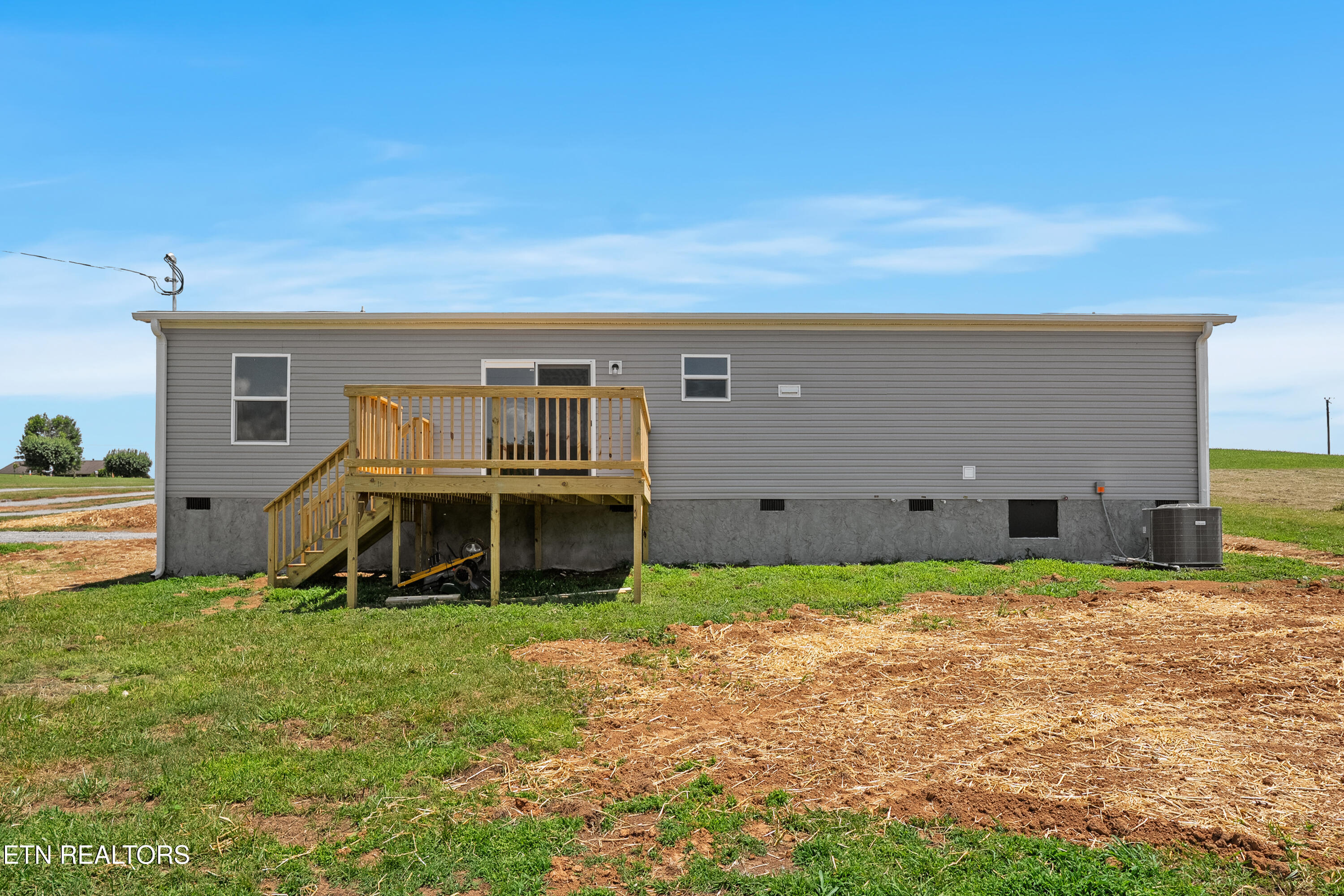 279 Thompson Road Madisonville TN 37354