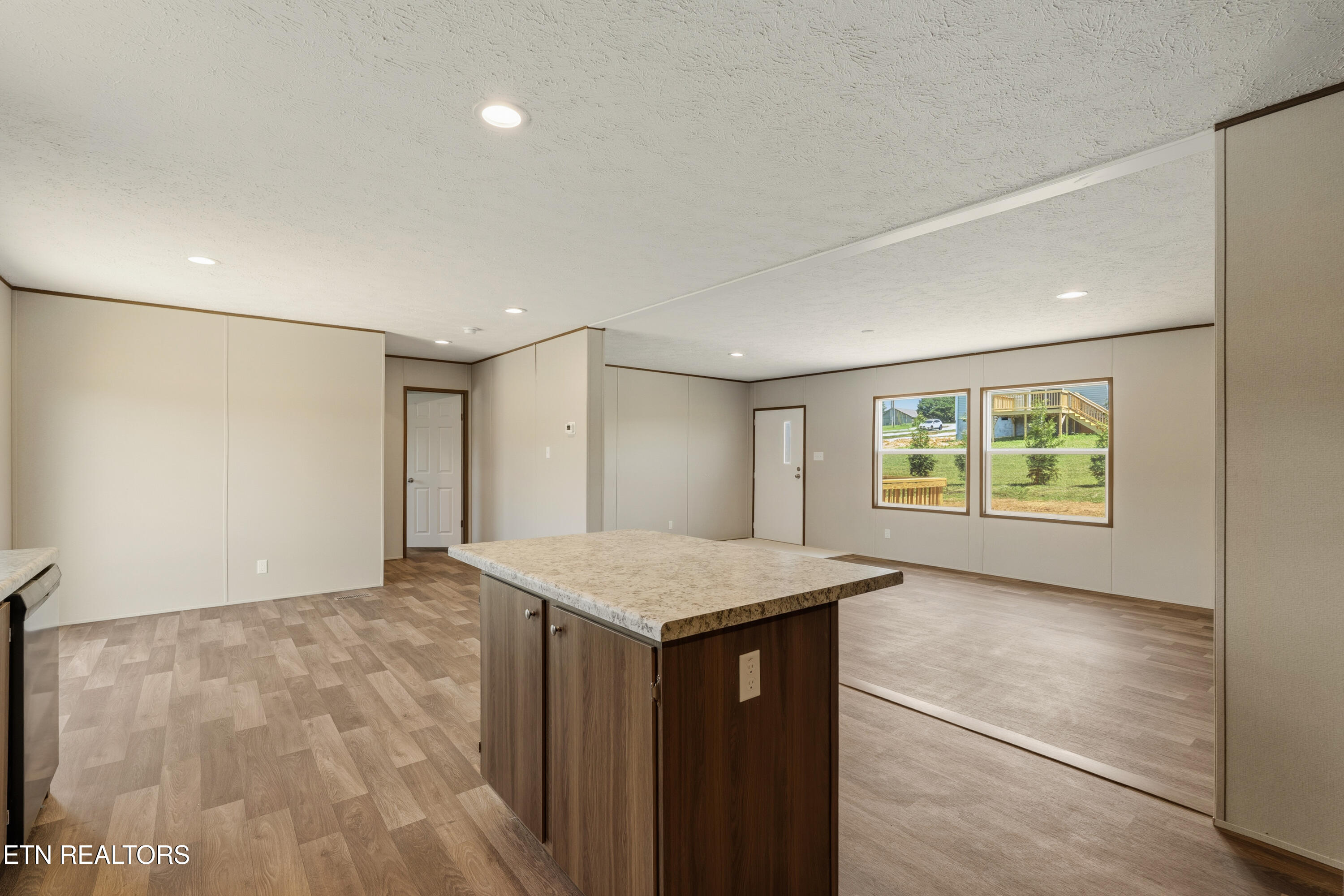 279 Thompson Road Madisonville TN 37354