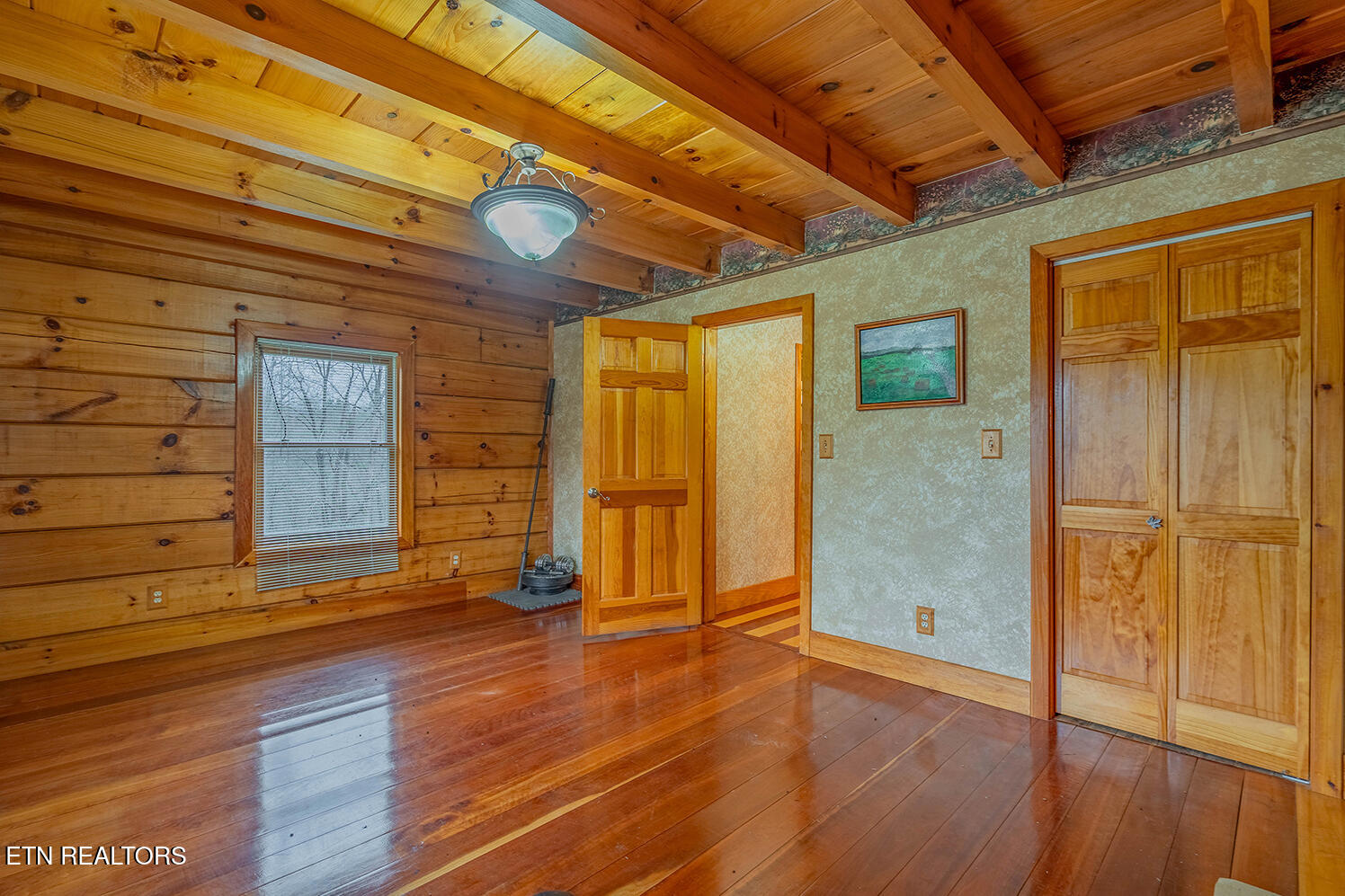 147 R & R Sawmill Road Harriman TN 37748
