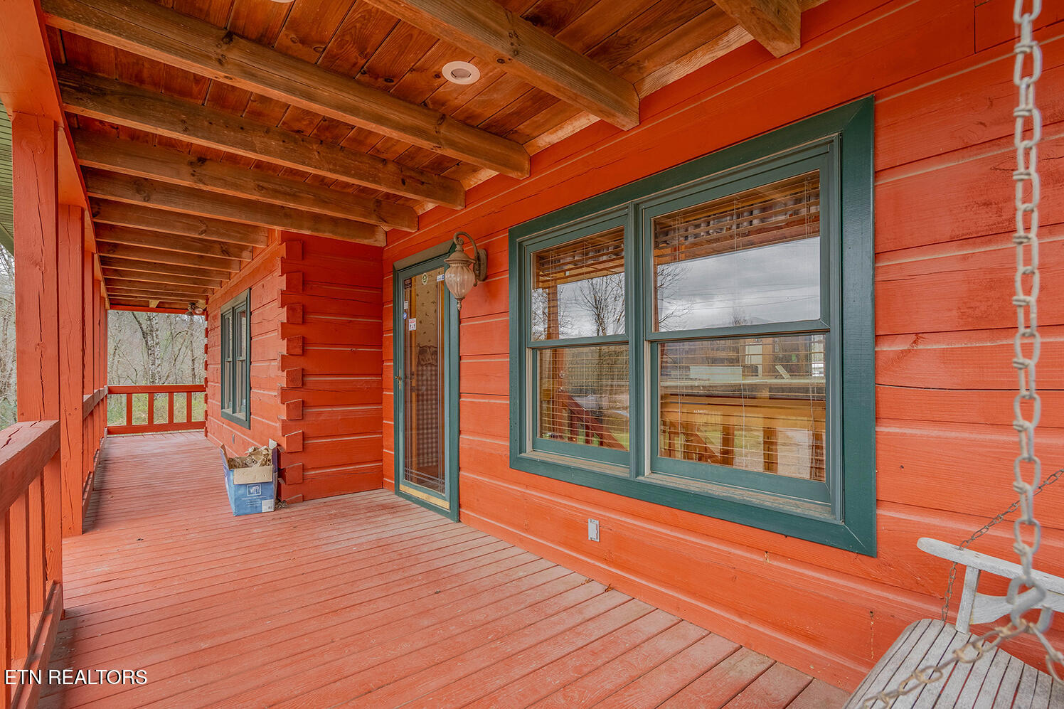 147 R & R Sawmill Road Harriman TN 37748