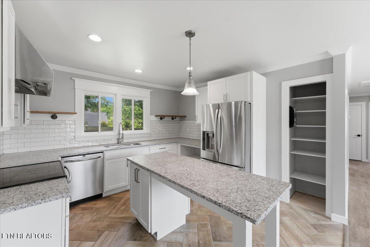 7920 Powell Heights Road Powell TN 37849