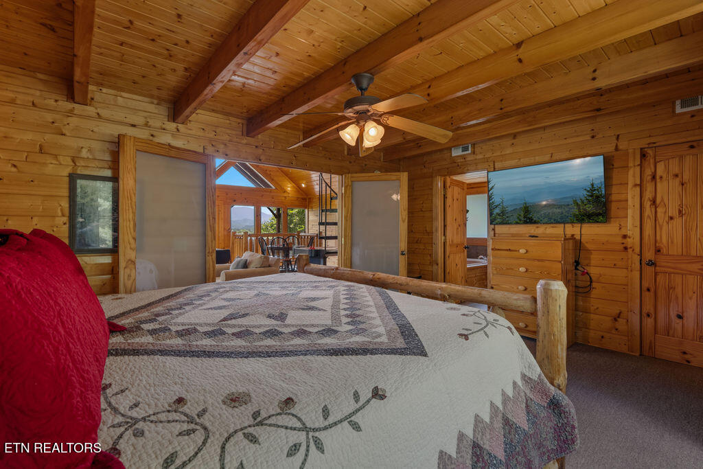 1435 Zachary Thomas Lane Sevierville TN 37876