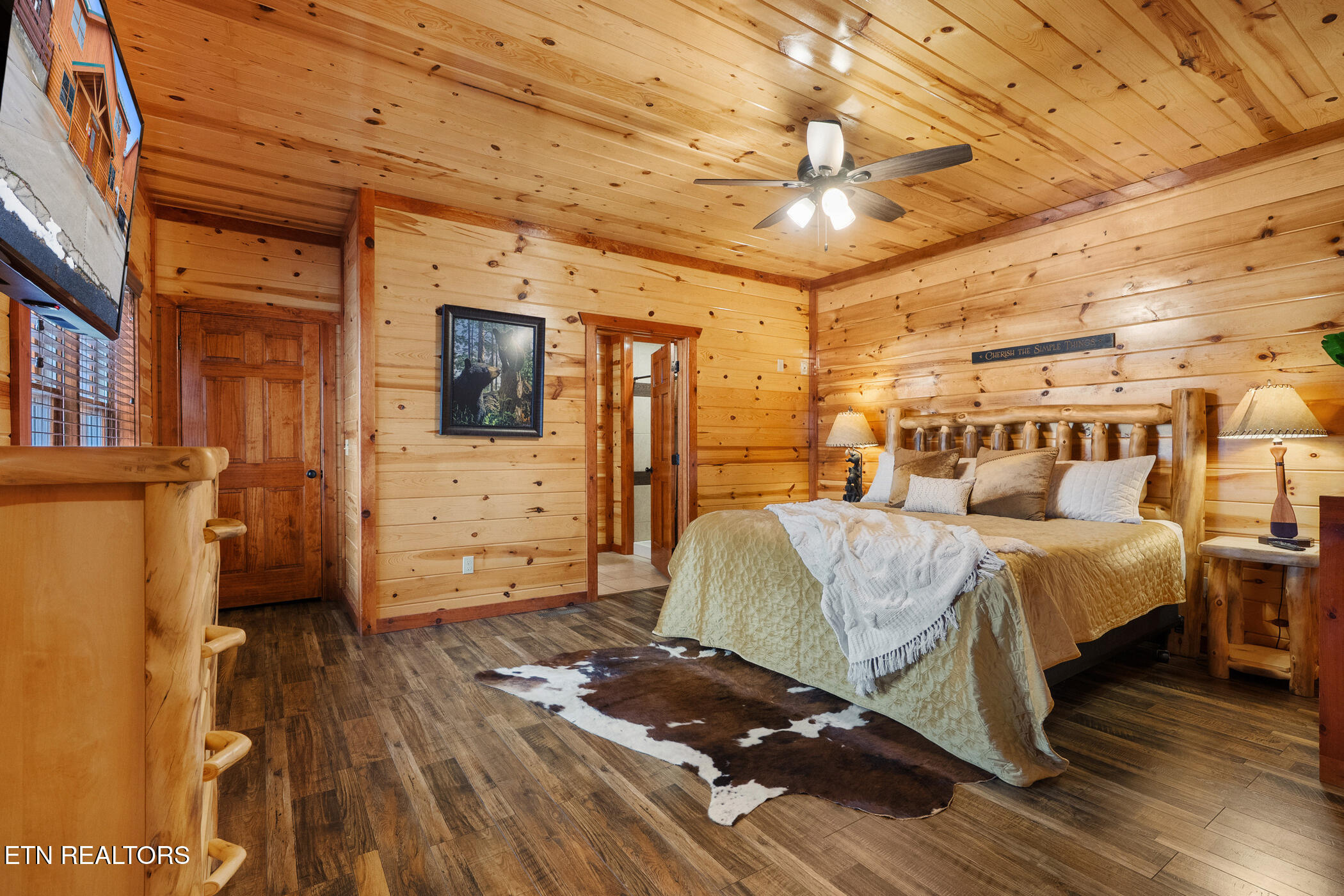 3704 Tilda Hilltop Way Sevierville TN 37862