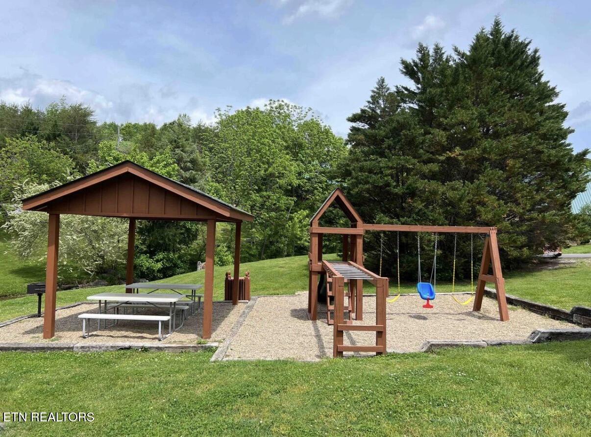 1836 Trout Way Sevierville TN 37862