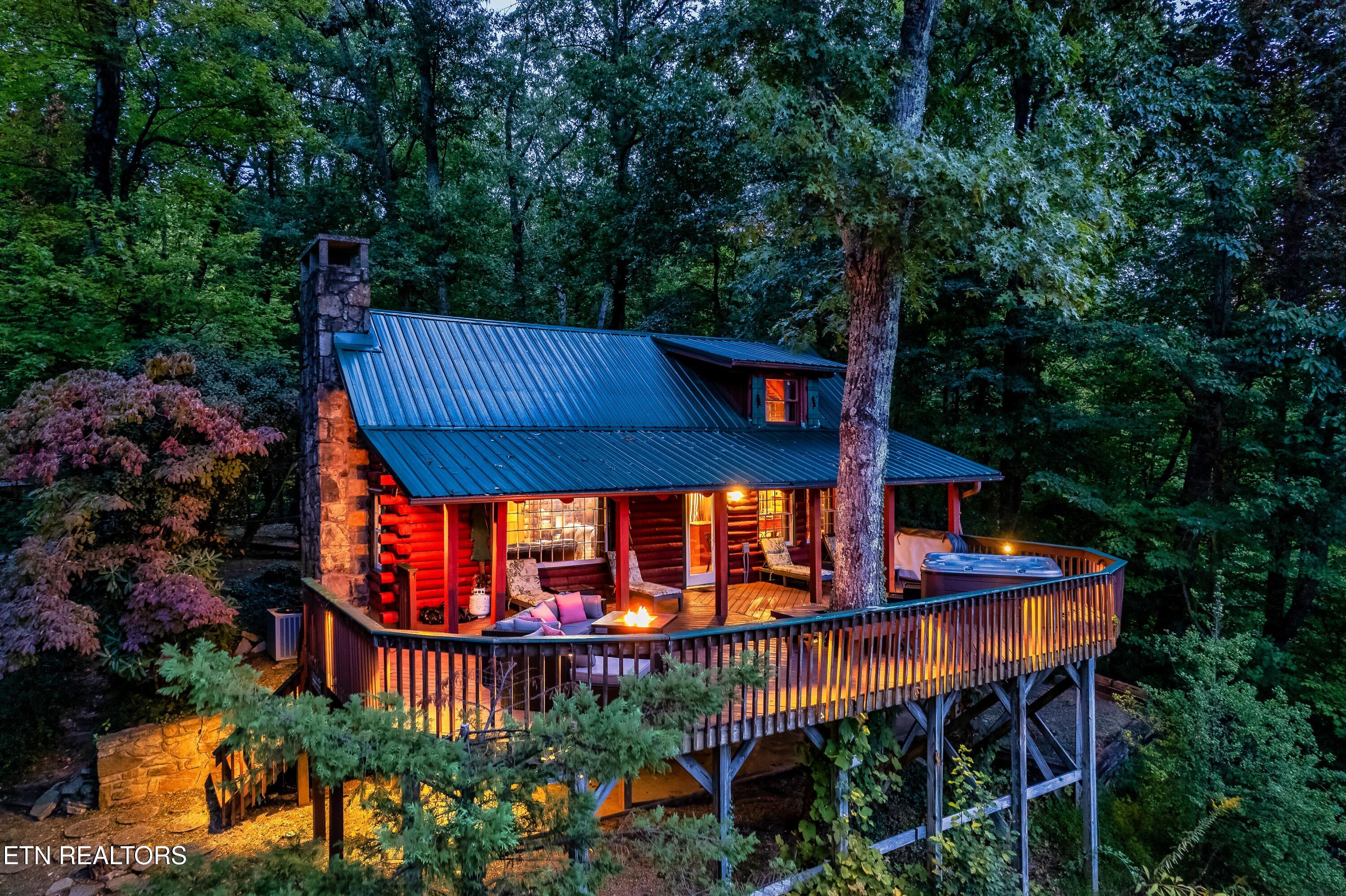 1008 E Foothills Drive Gatlinburg TN 37738