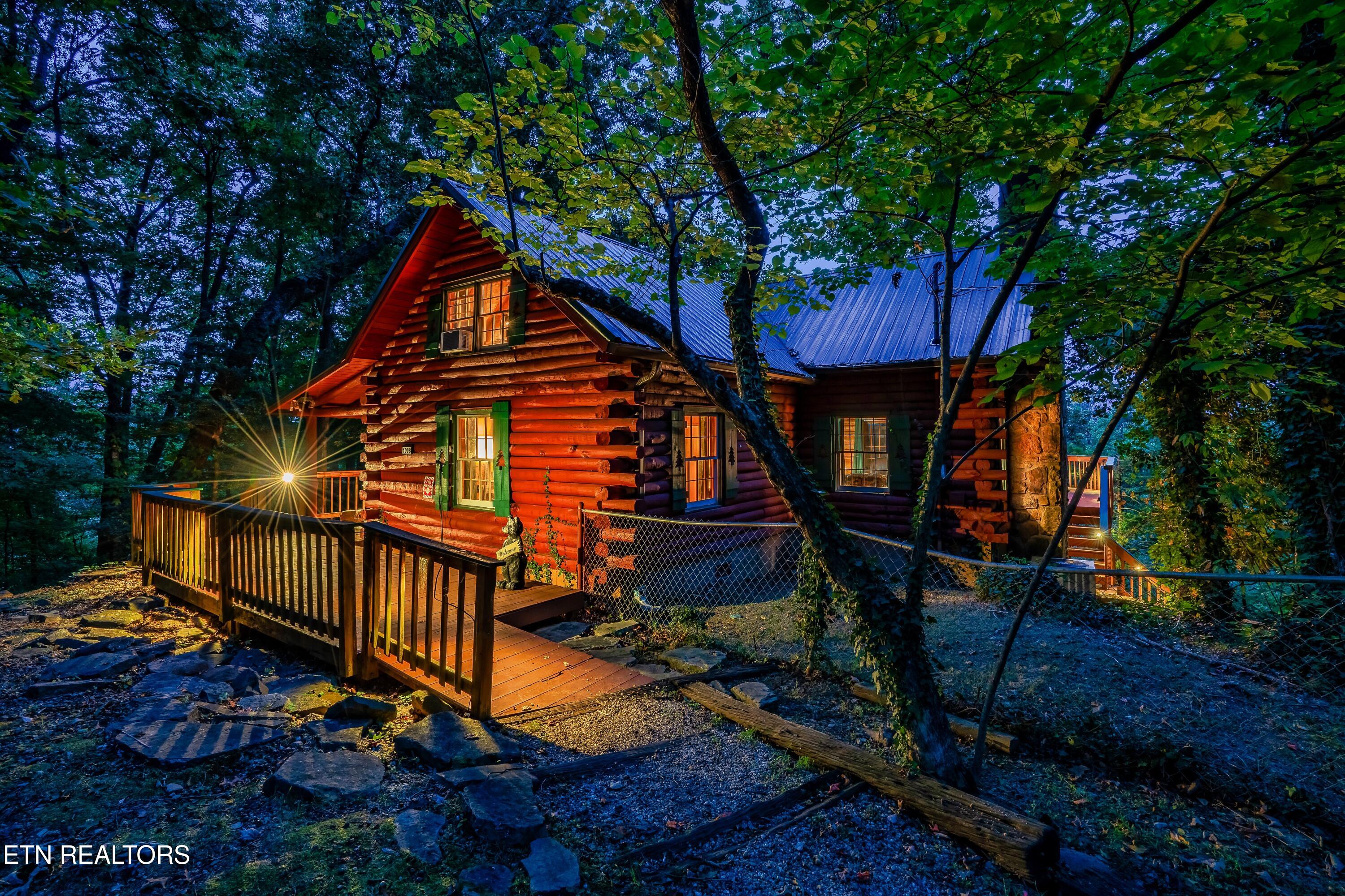 1008 E Foothills Drive Gatlinburg TN 37738