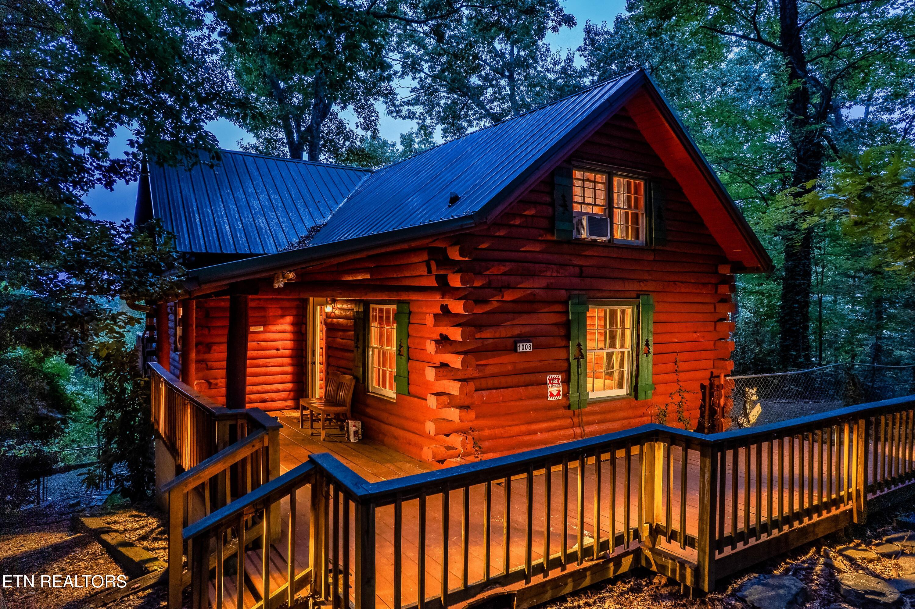 1008 E Foothills Drive Gatlinburg TN 37738
