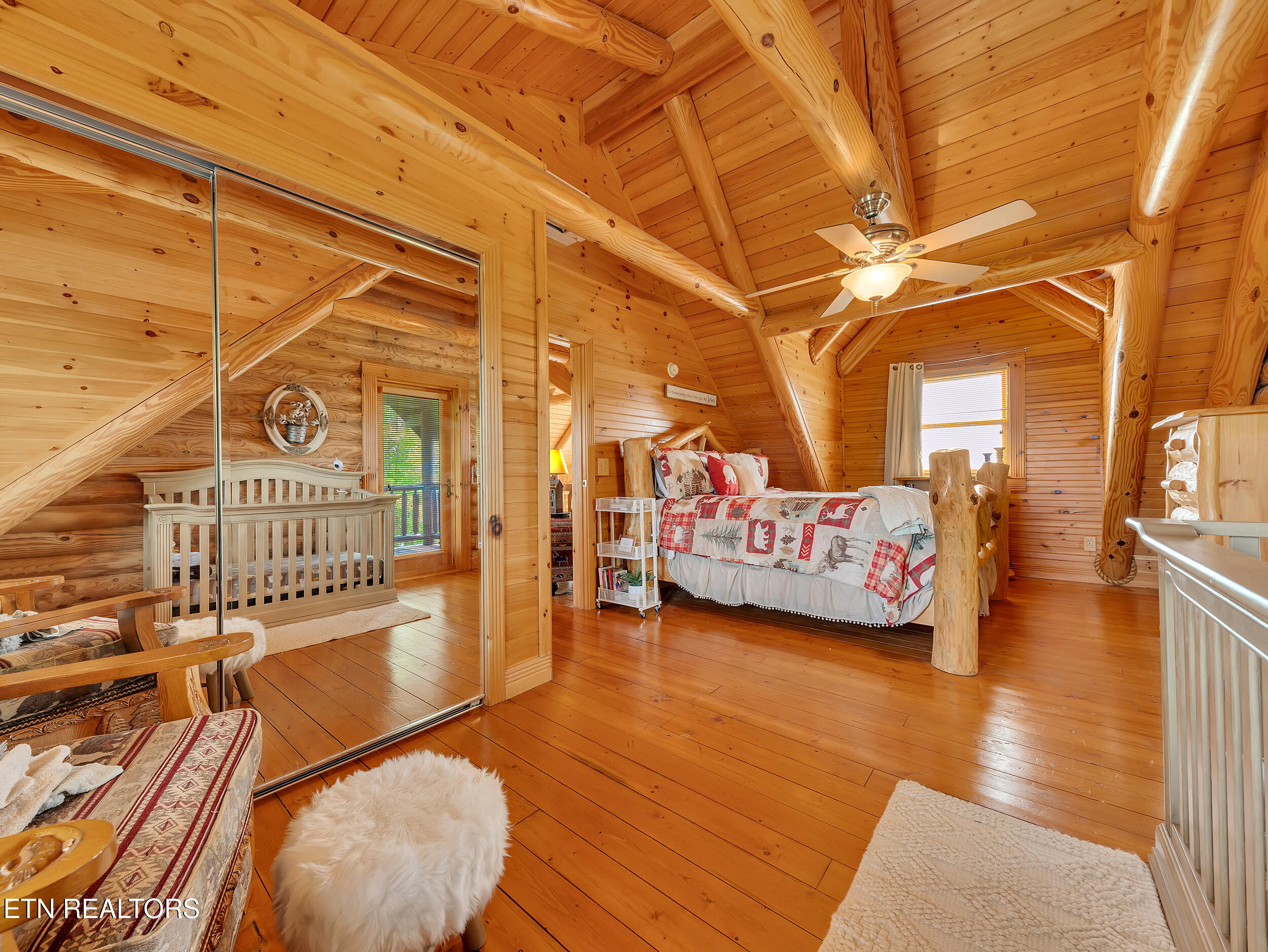 838 Pinnacle Drive Dandridge TN 37725