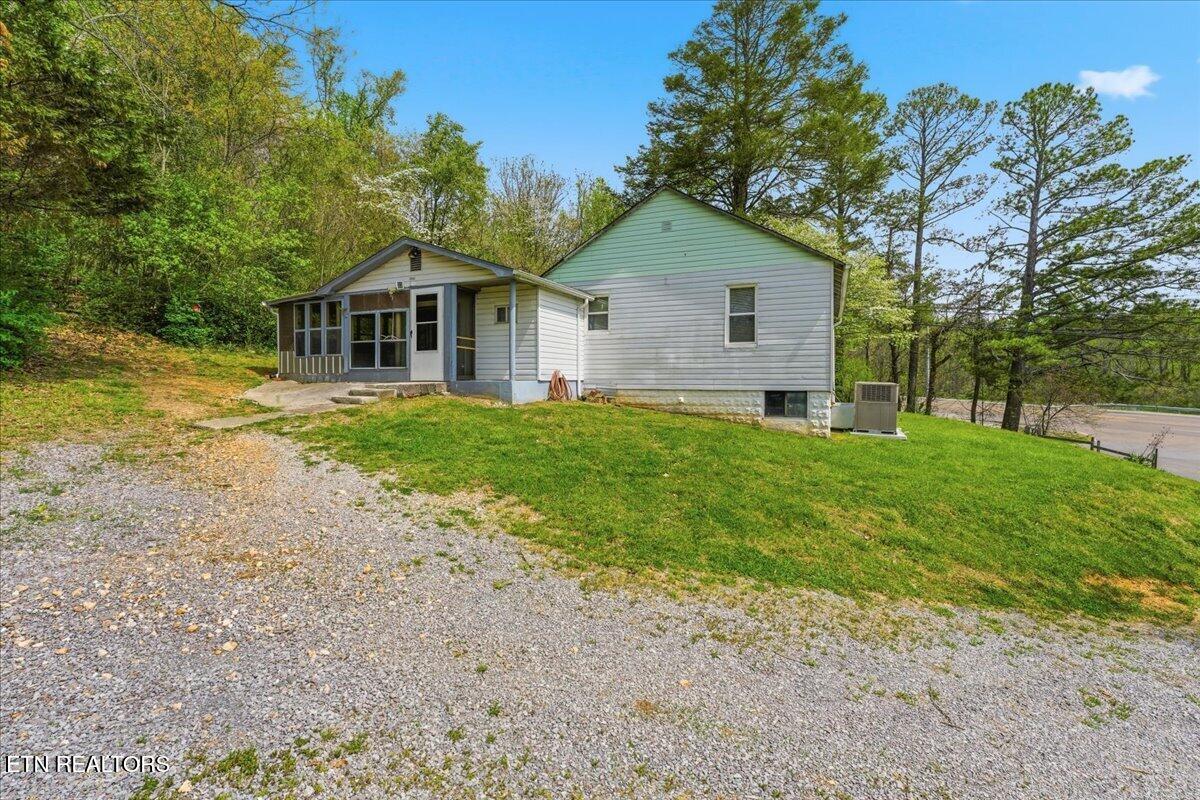 8715 Old Maynardville Pike Knoxville TN 37938