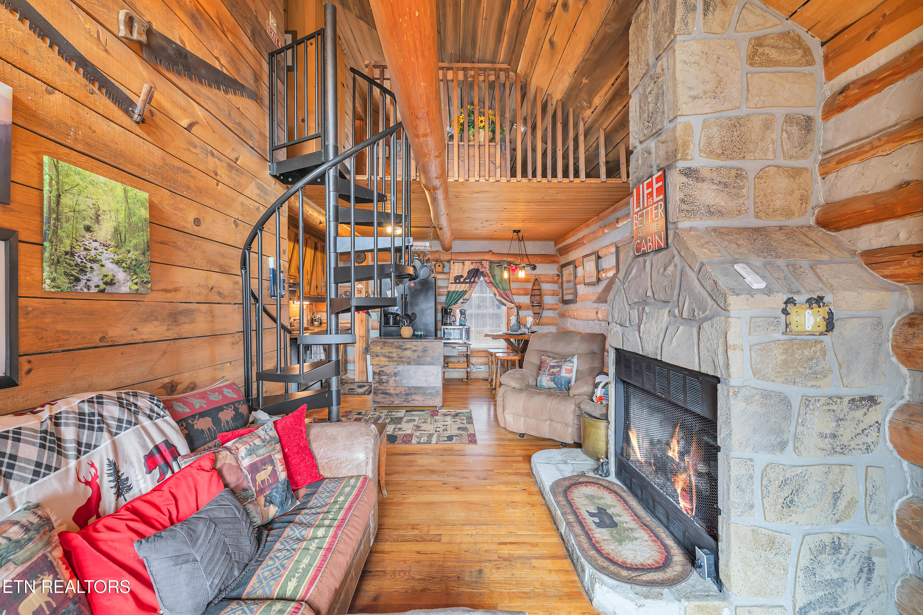 2354 Jims Way Sevierville TN 37876
