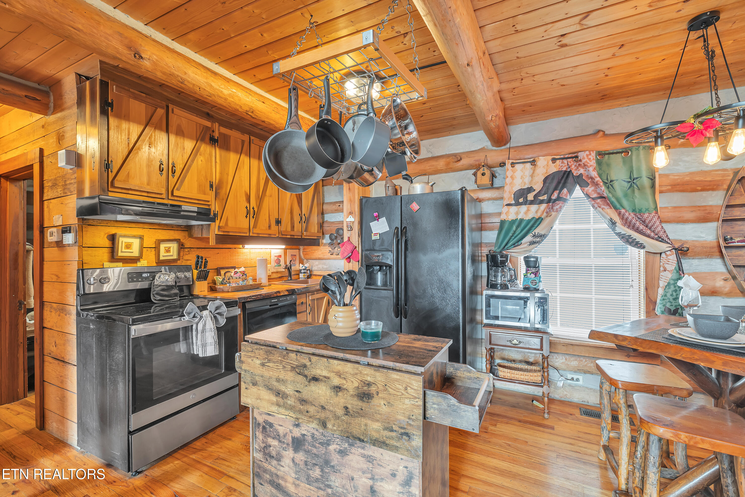 2354 Jims Way Sevierville TN 37876