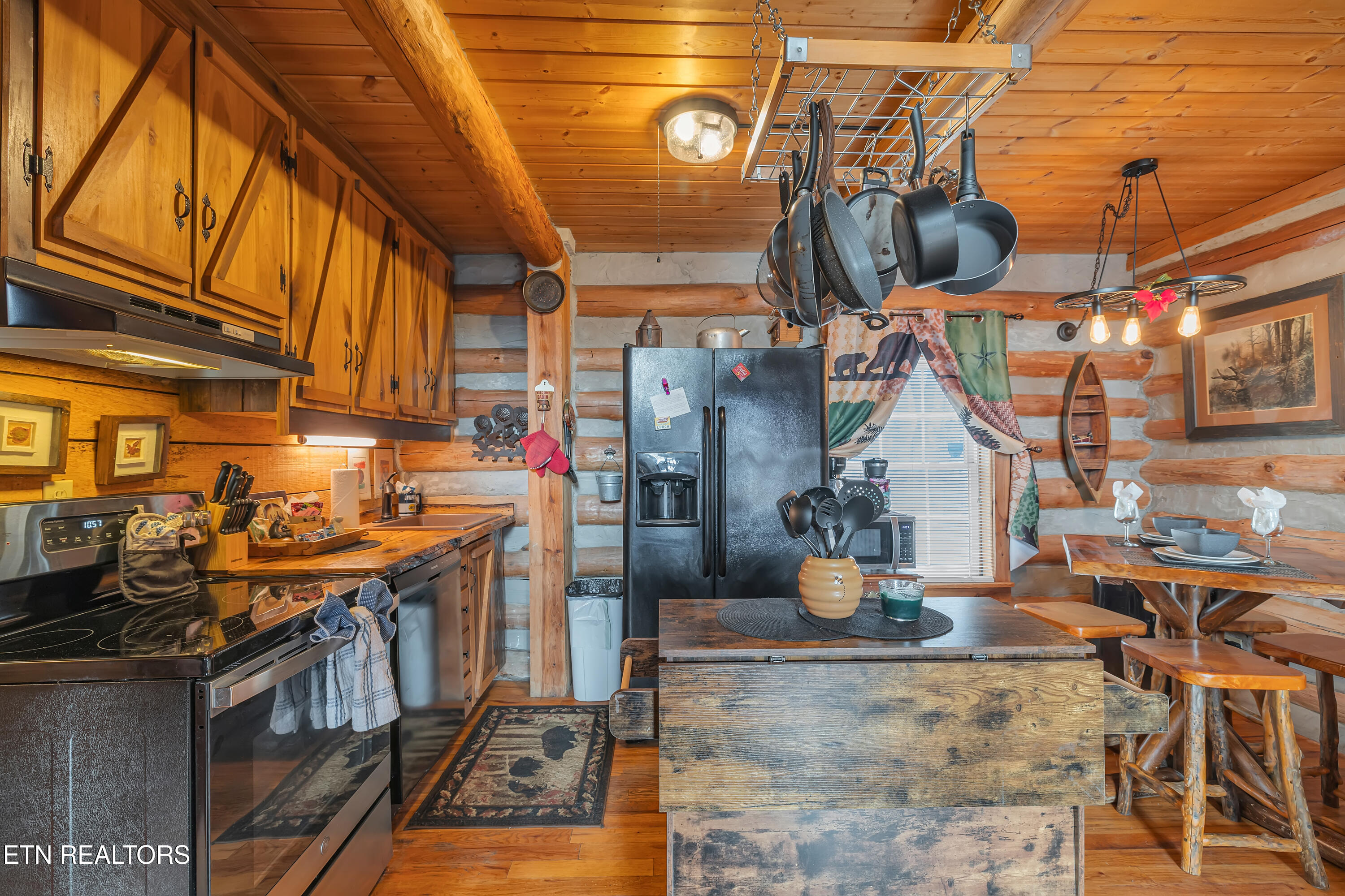 2354 Jims Way Sevierville TN 37876