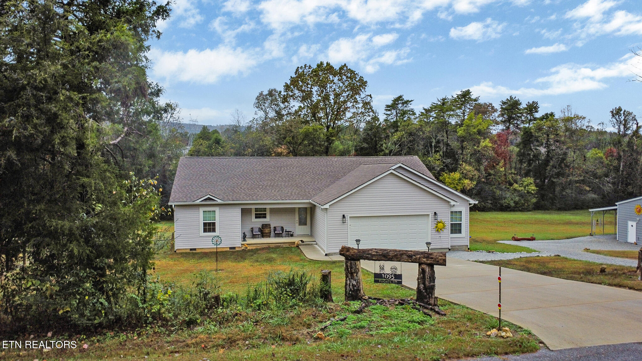 1095 Fugate Road Evensville TN 37332