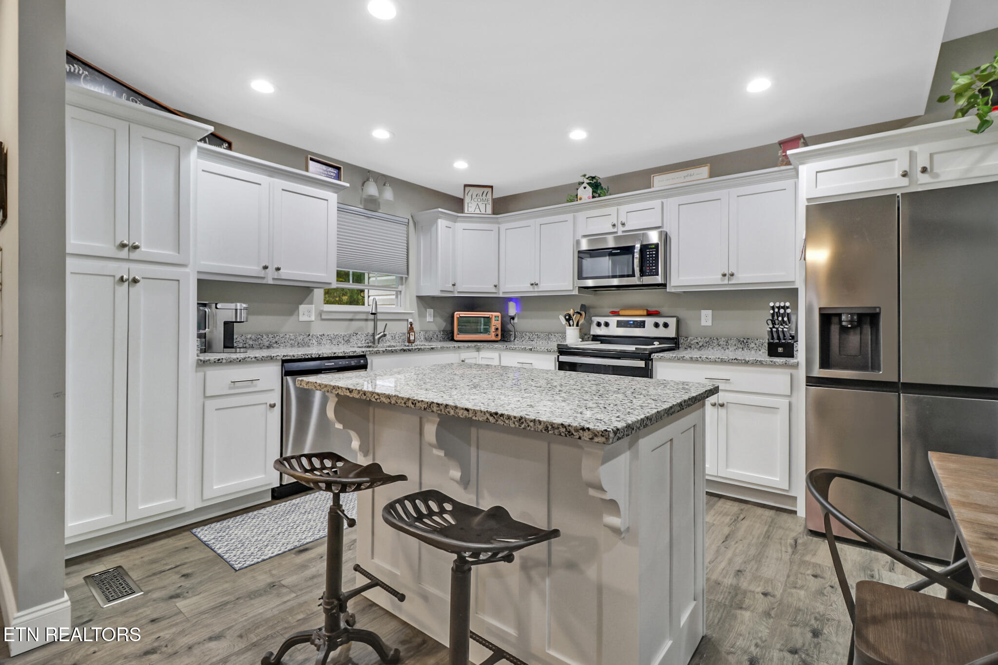 1095 Fugate Road Evensville TN 37332