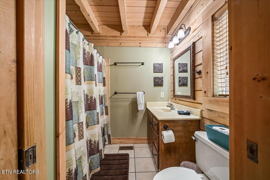 101 Meadow View Lane Spencer TN 38585