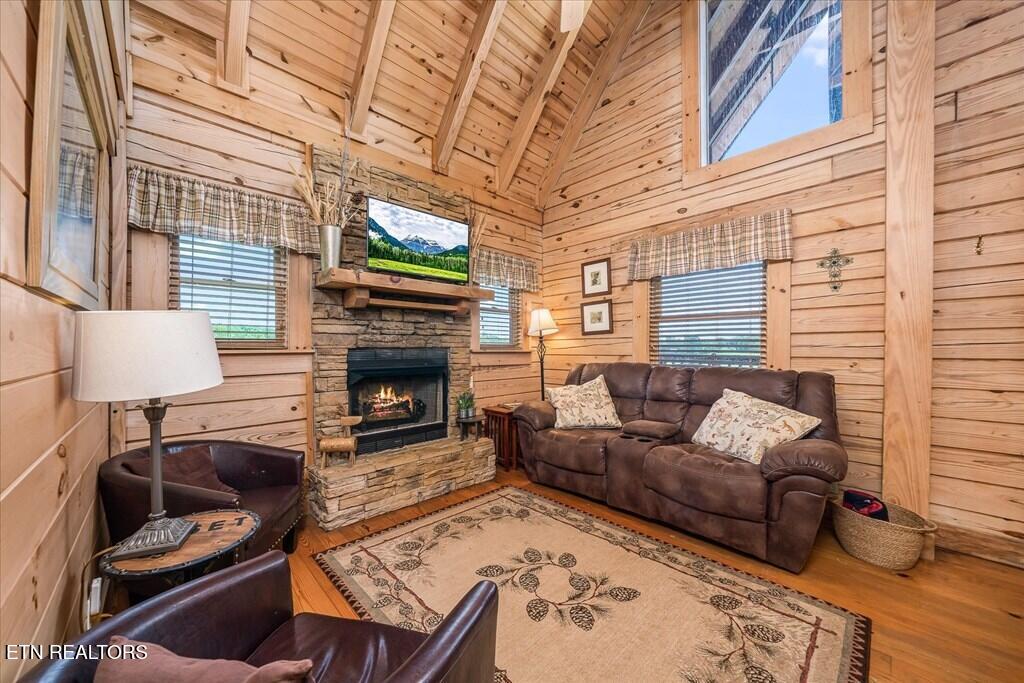 101 Meadow View Lane Spencer TN 38585