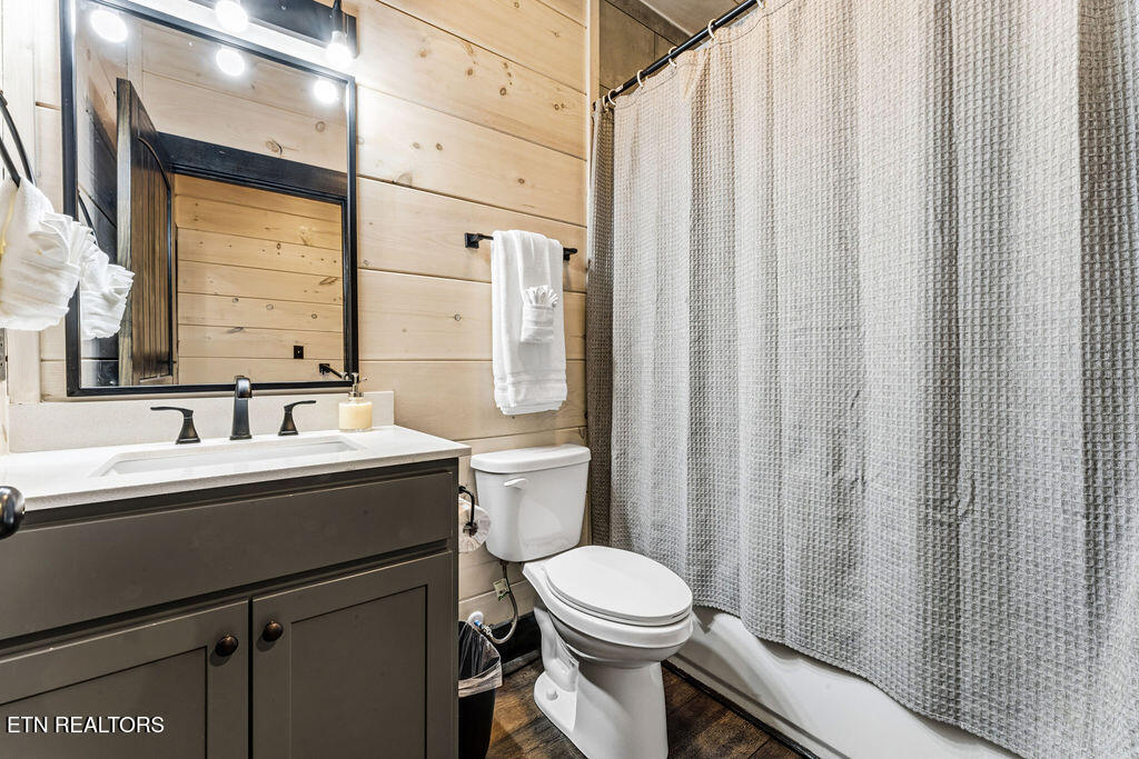 3033 Ridge Top Resort Way Pigeon Forge TN 37863