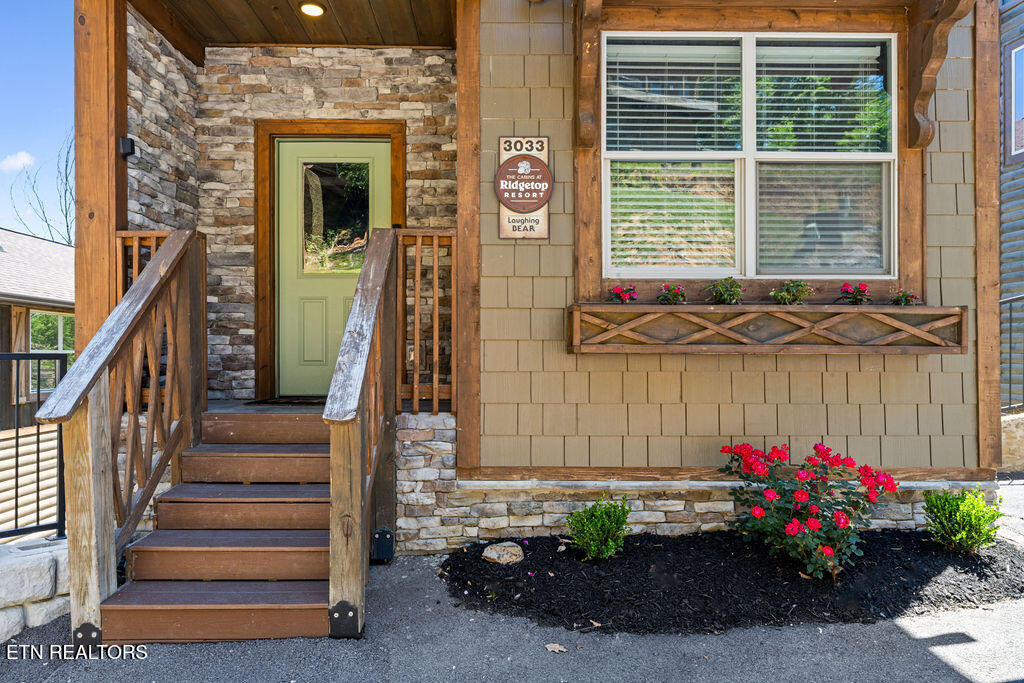3033 Ridge Top Resort Way Pigeon Forge TN 37863