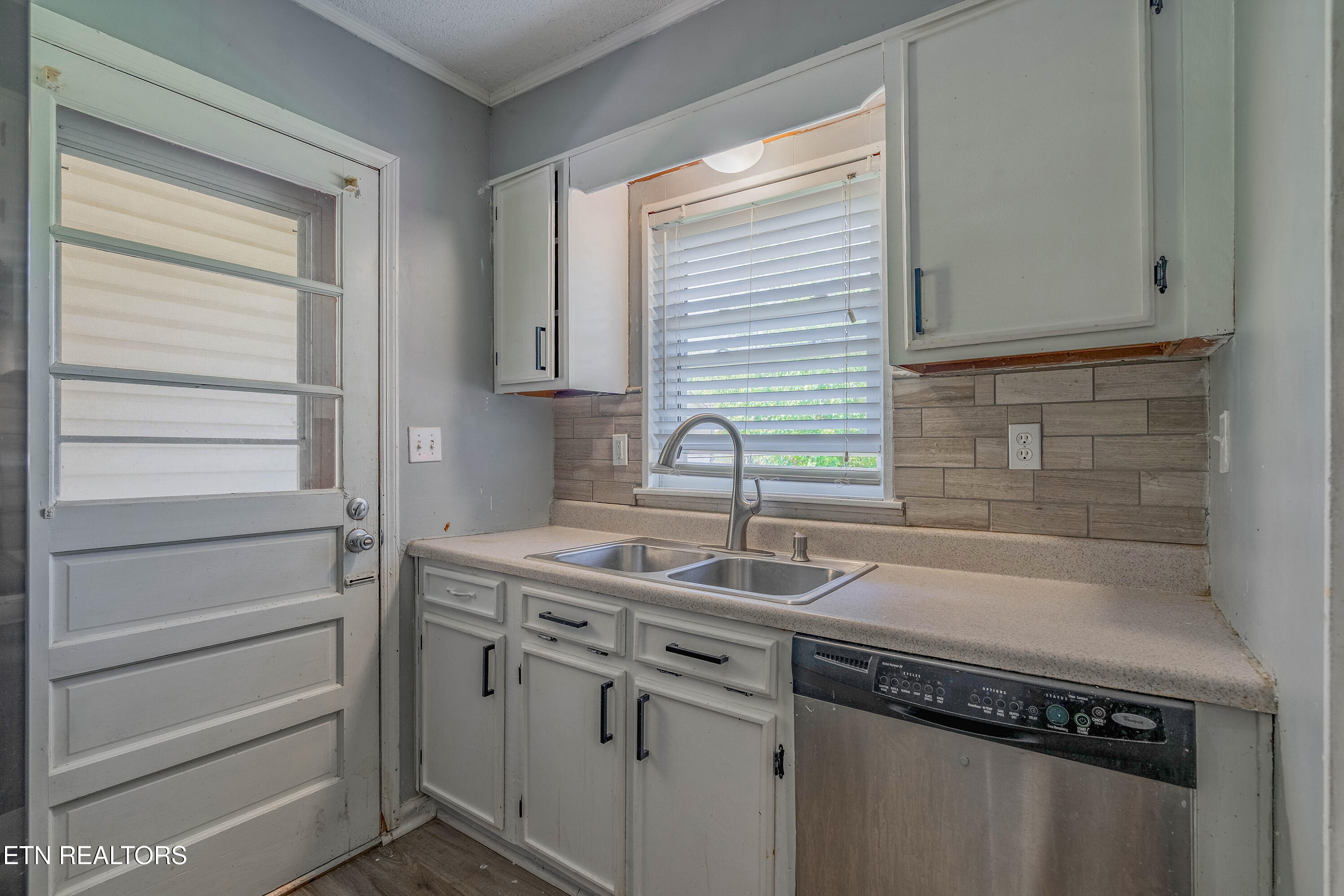 415 Coffee Lane Loudon TN 37774