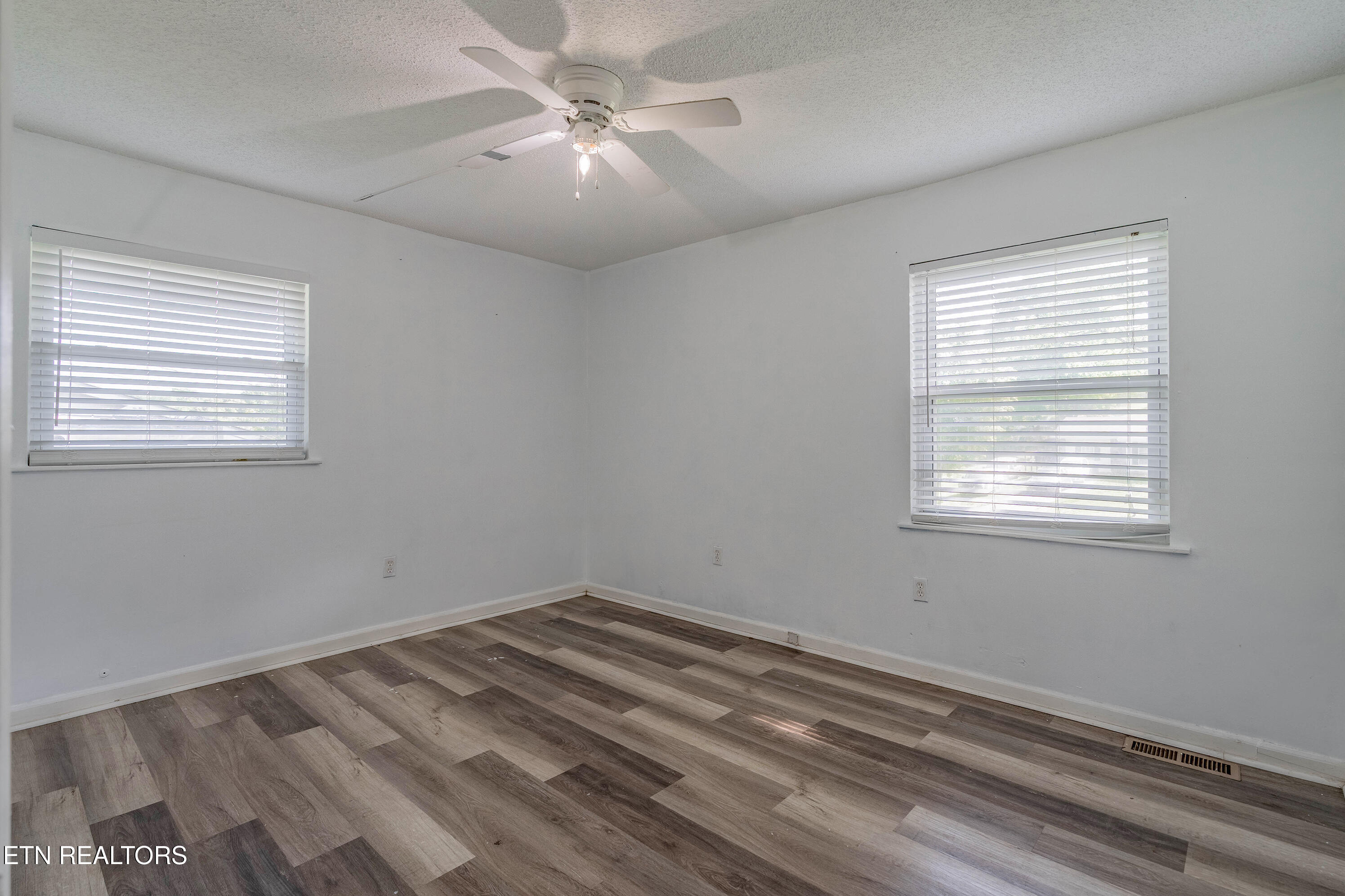 415 Coffee Lane Loudon TN 37774