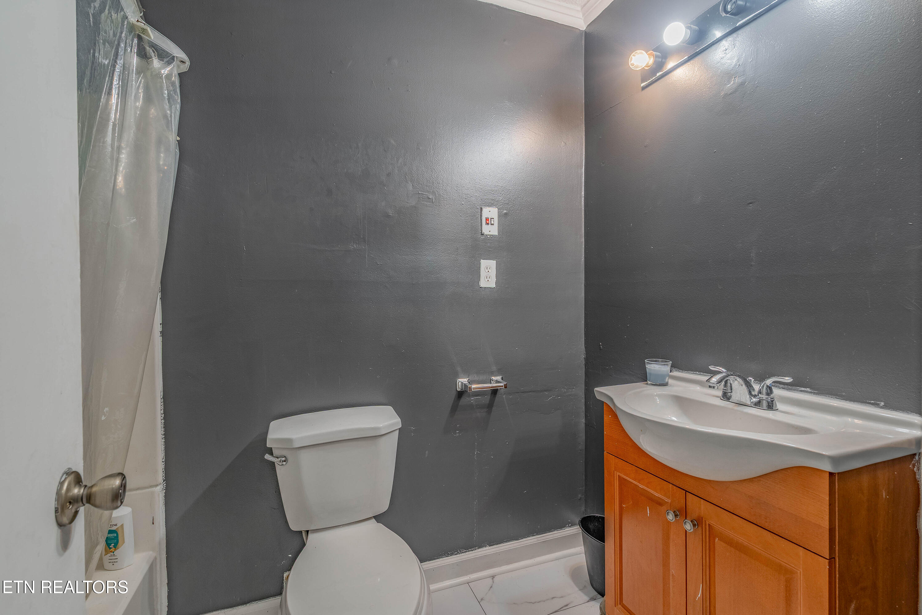 415 Coffee Lane Loudon TN 37774