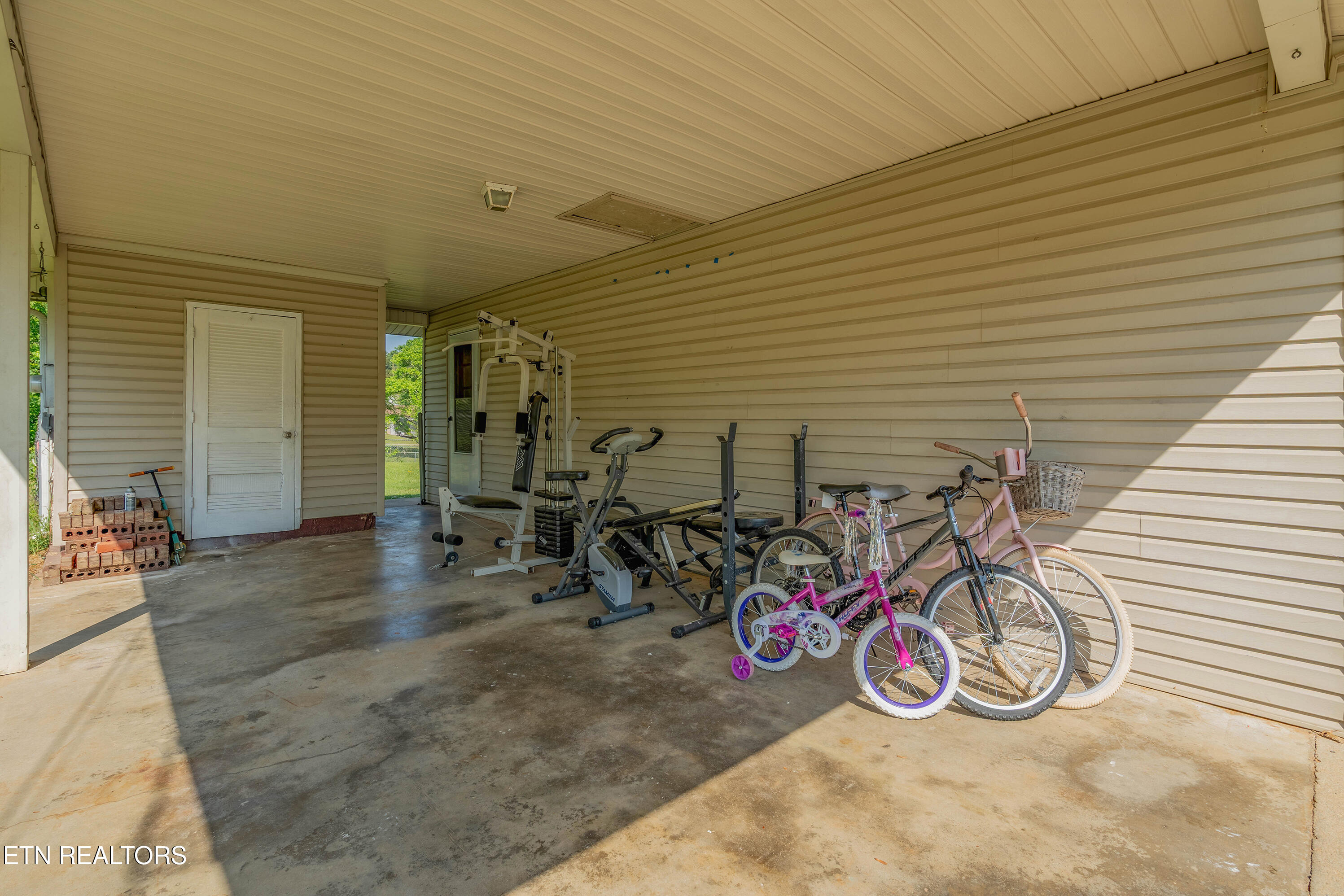 415 Coffee Lane Loudon TN 37774