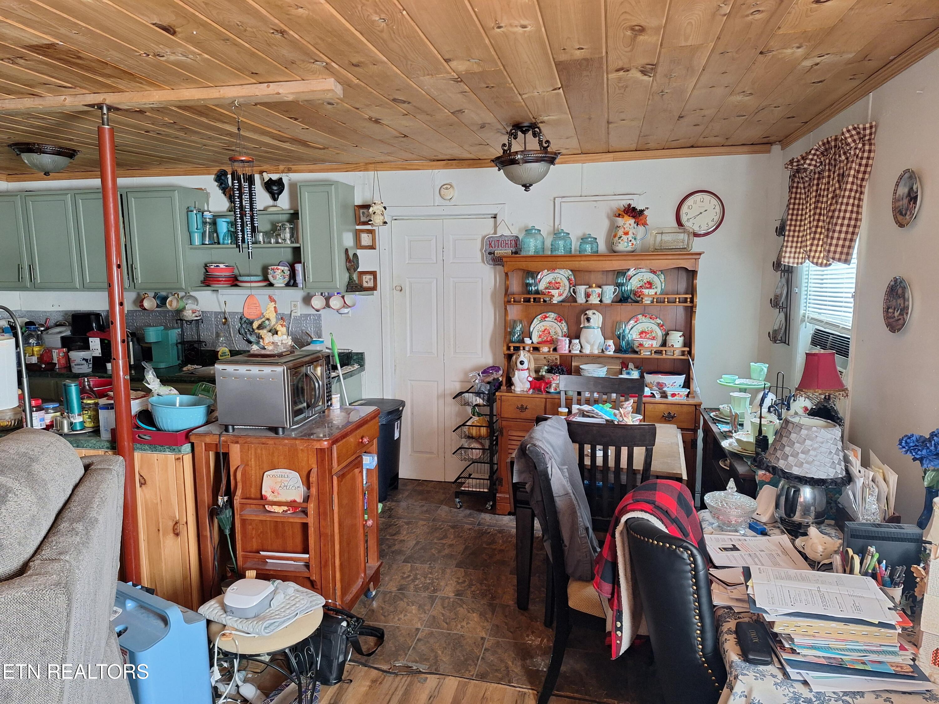 180 Walker Road Tellico Plains TN 37385