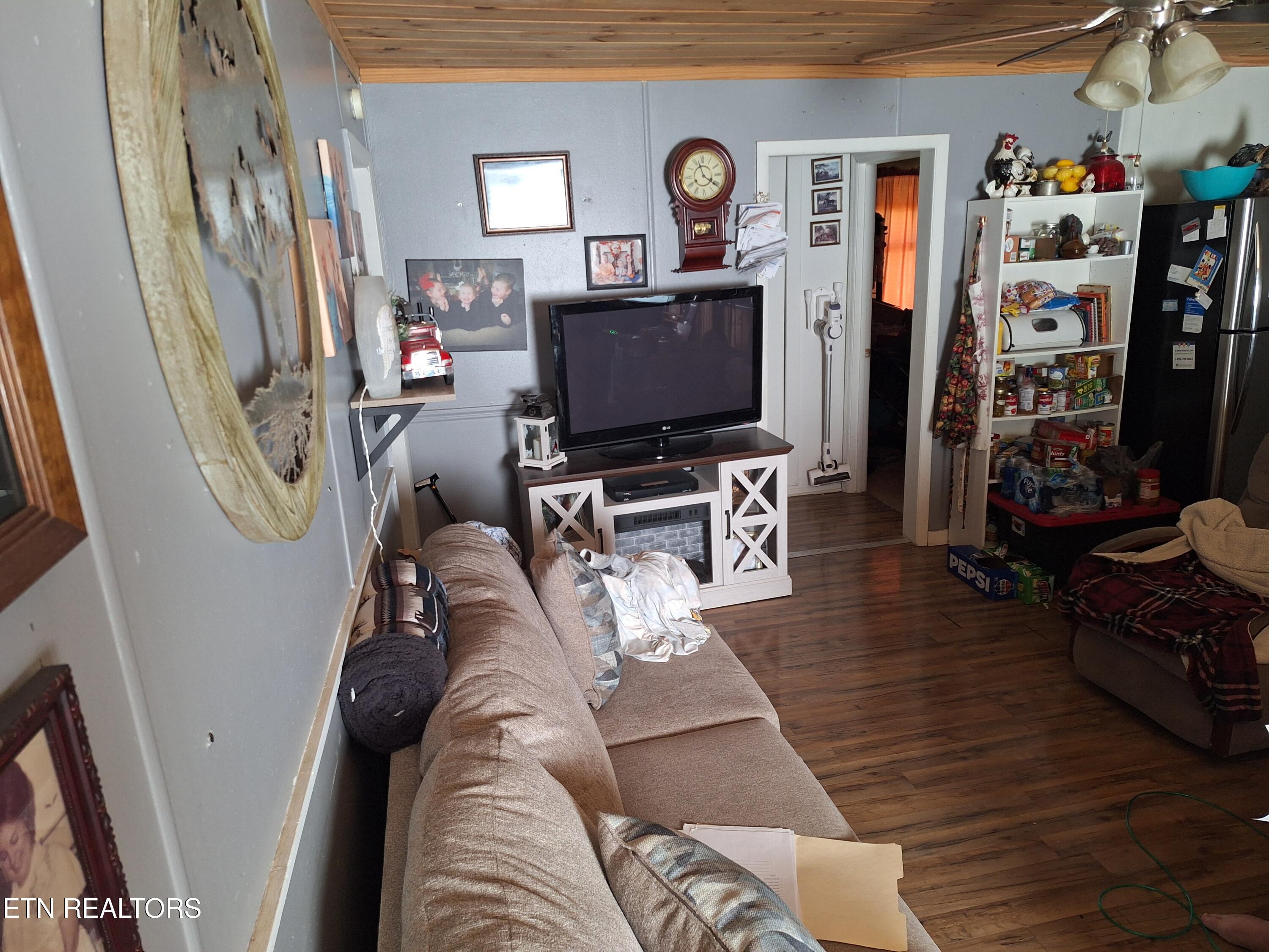 180 Walker Road Tellico Plains TN 37385