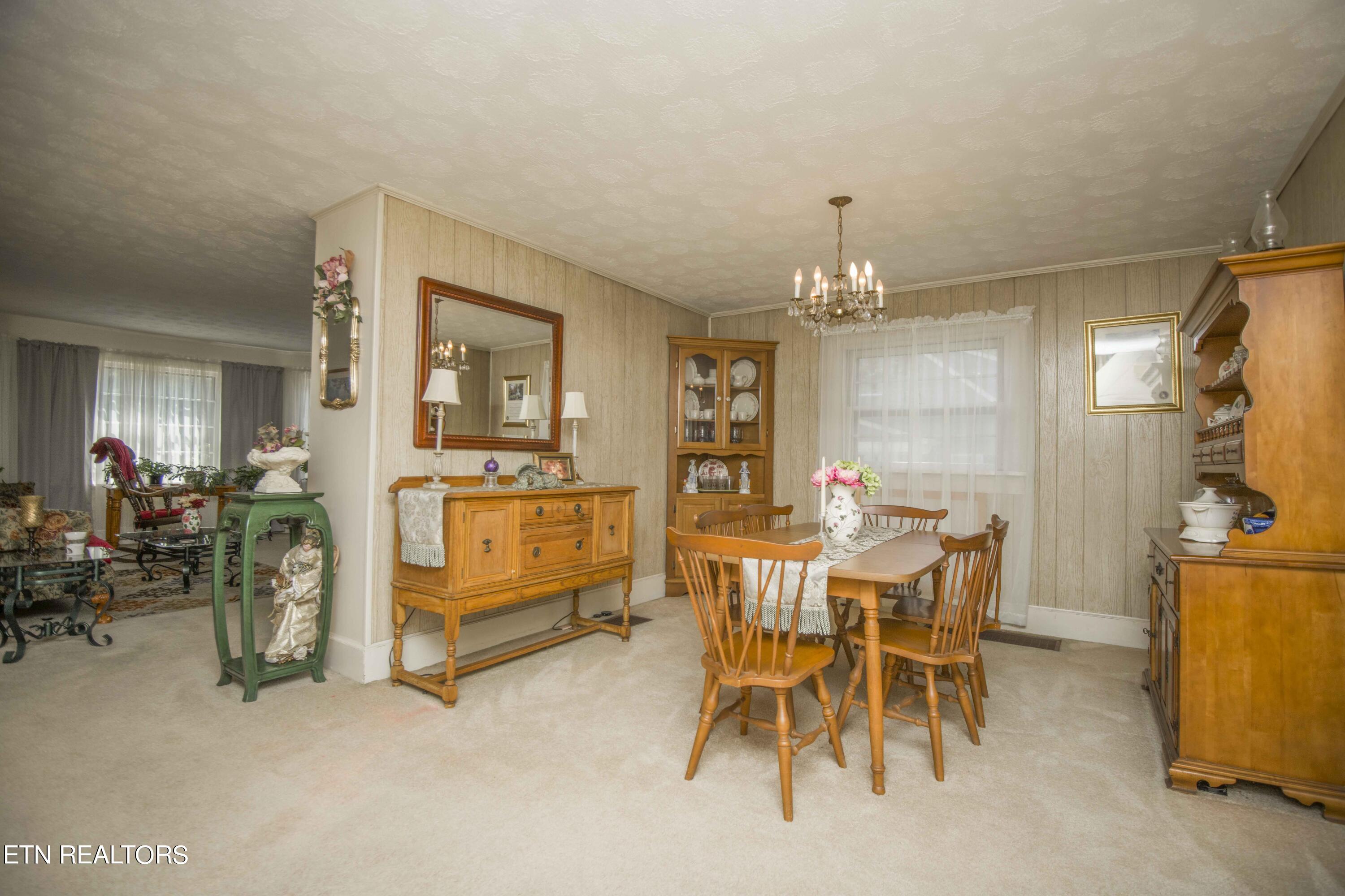 321 S Ridge Avenue Rockwood TN 37854