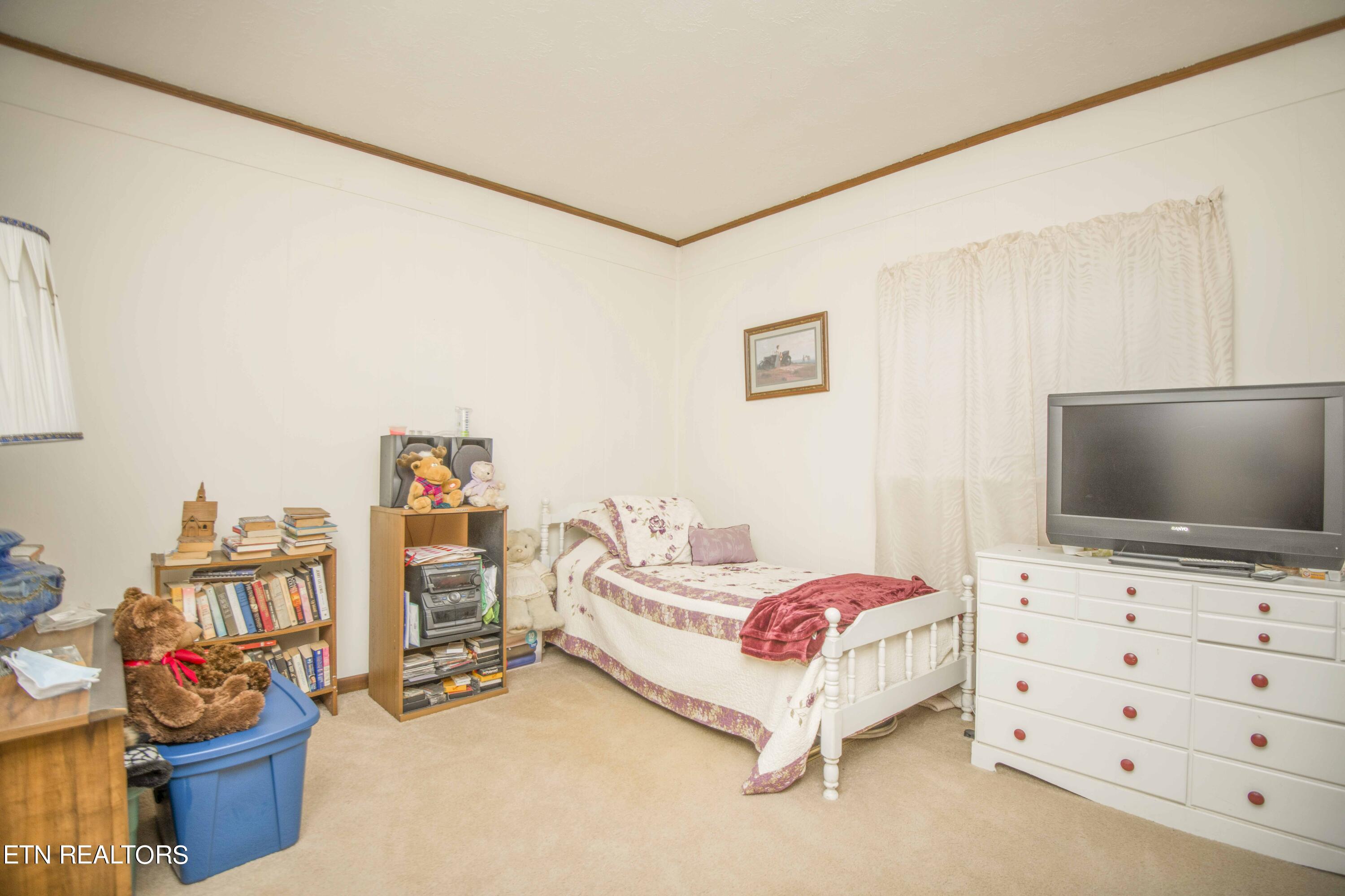 321 S Ridge Avenue Rockwood TN 37854