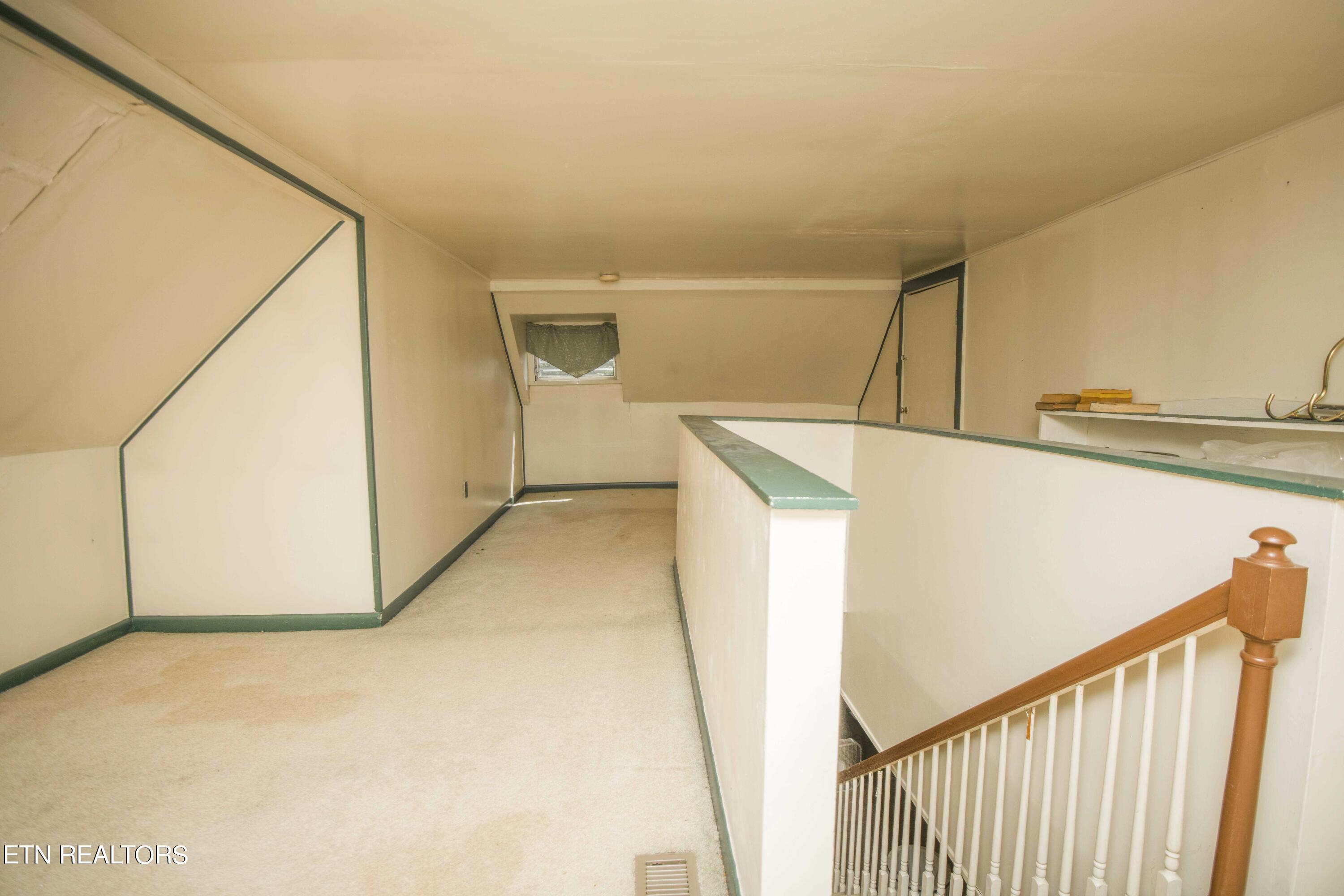 321 S Ridge Avenue Rockwood TN 37854