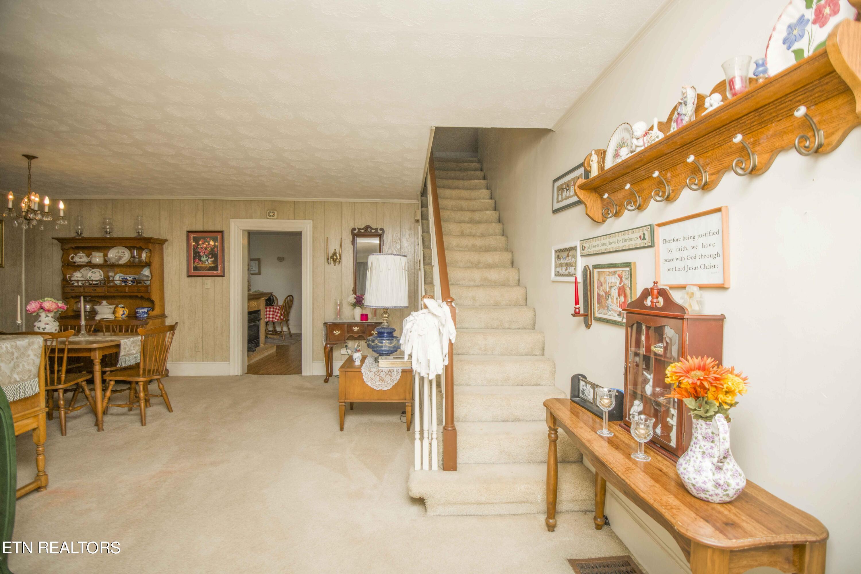 321 S Ridge Avenue Rockwood TN 37854