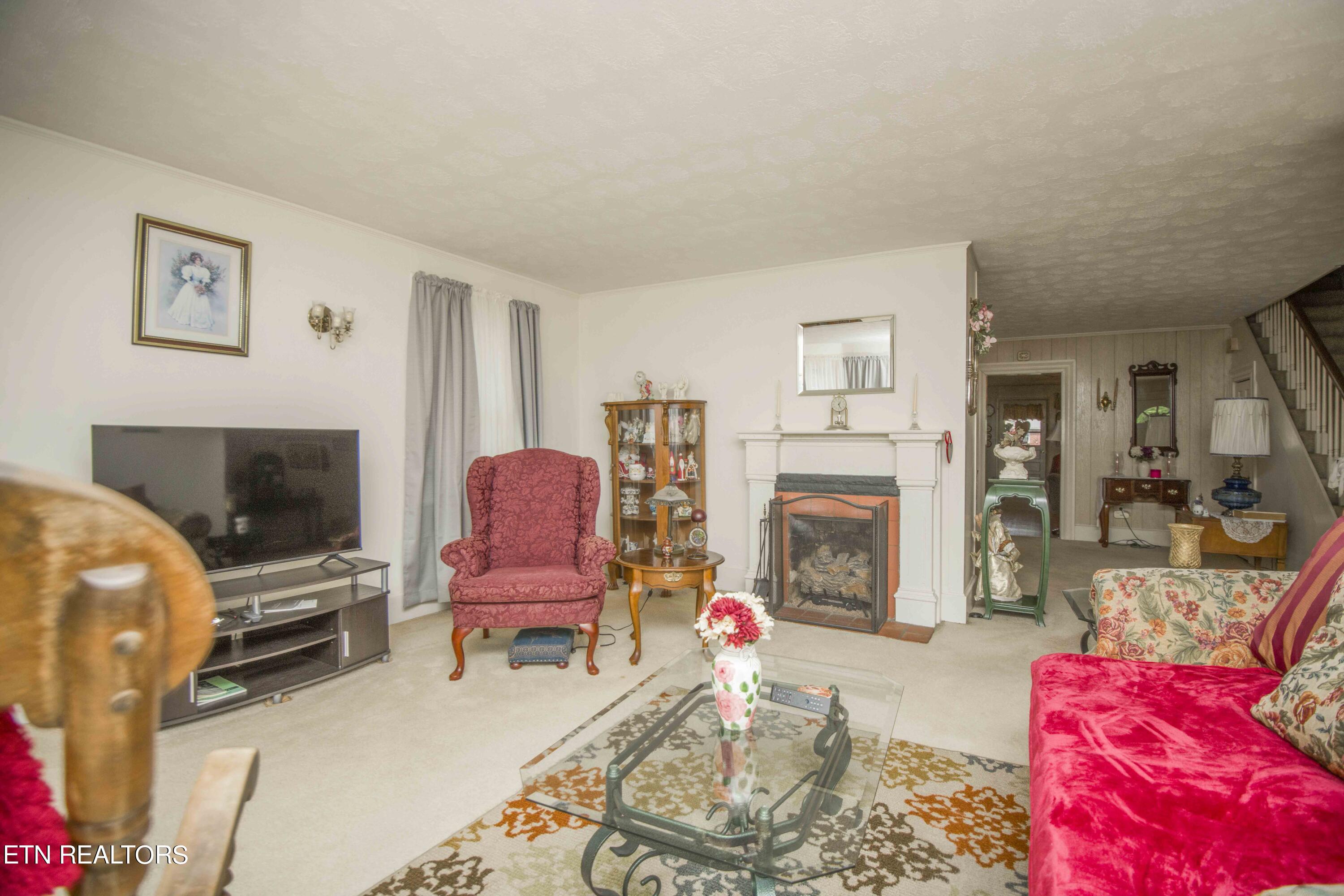 321 S Ridge Avenue Rockwood TN 37854