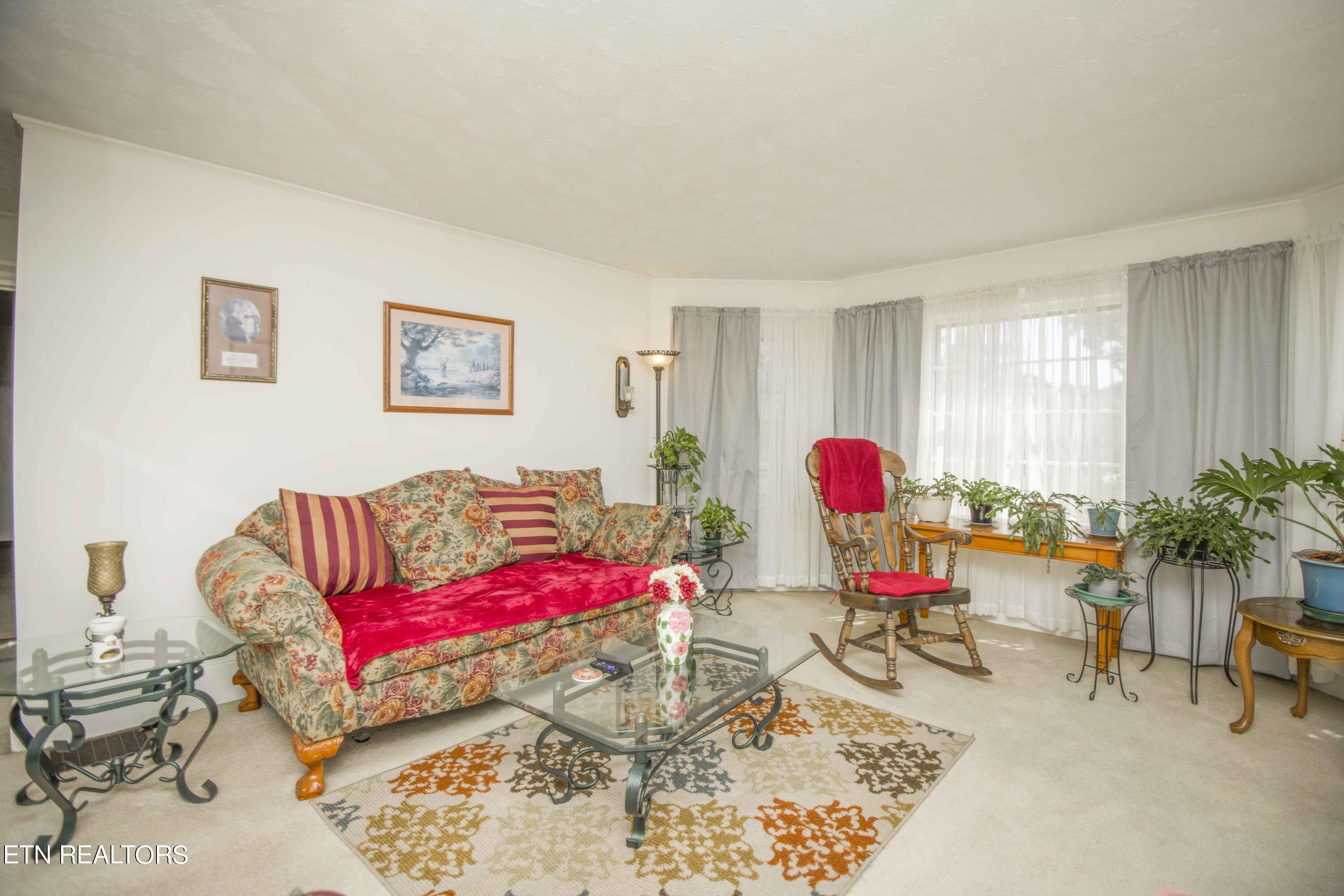 321 S Ridge Avenue Rockwood TN 37854