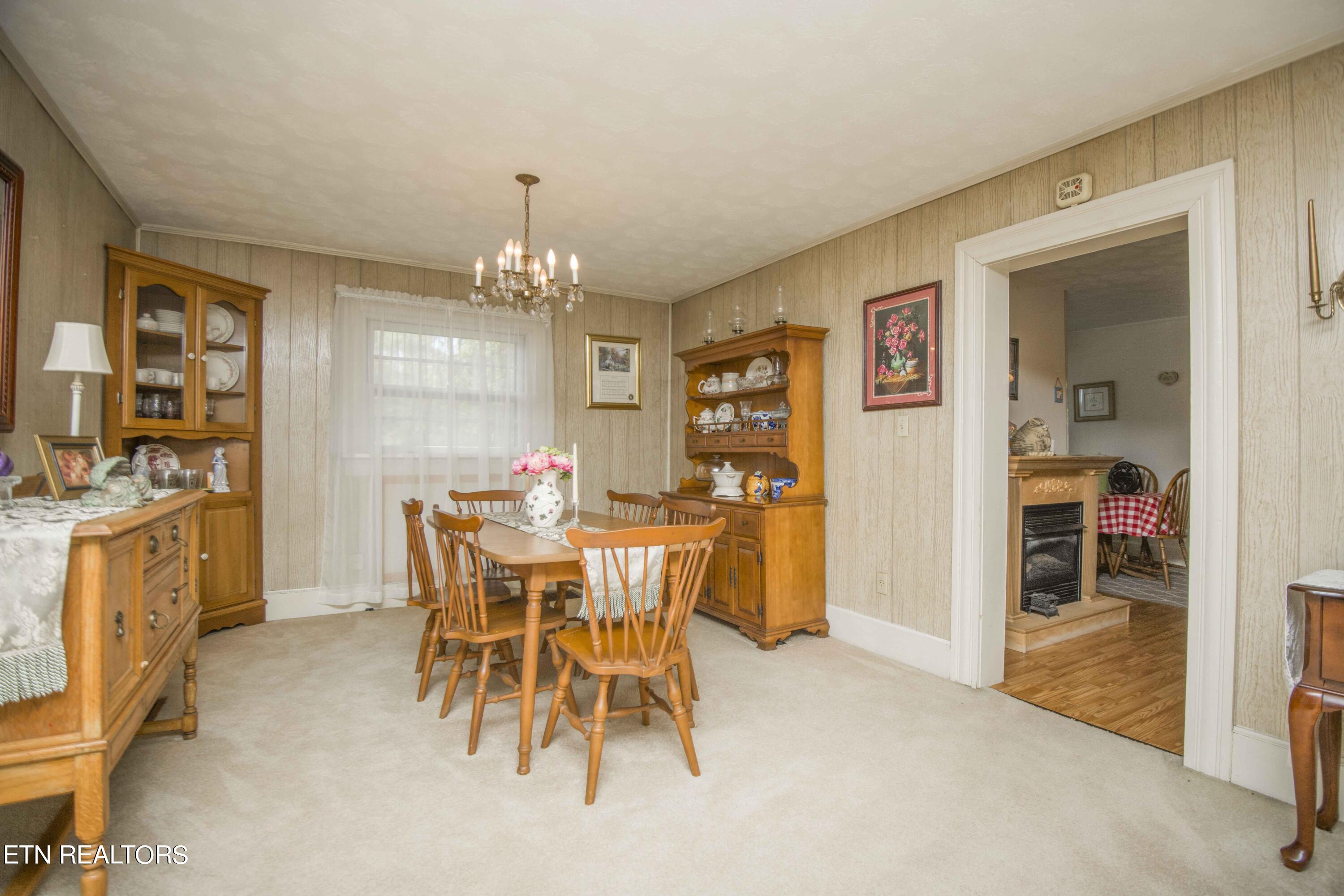 321 S Ridge Avenue Rockwood TN 37854