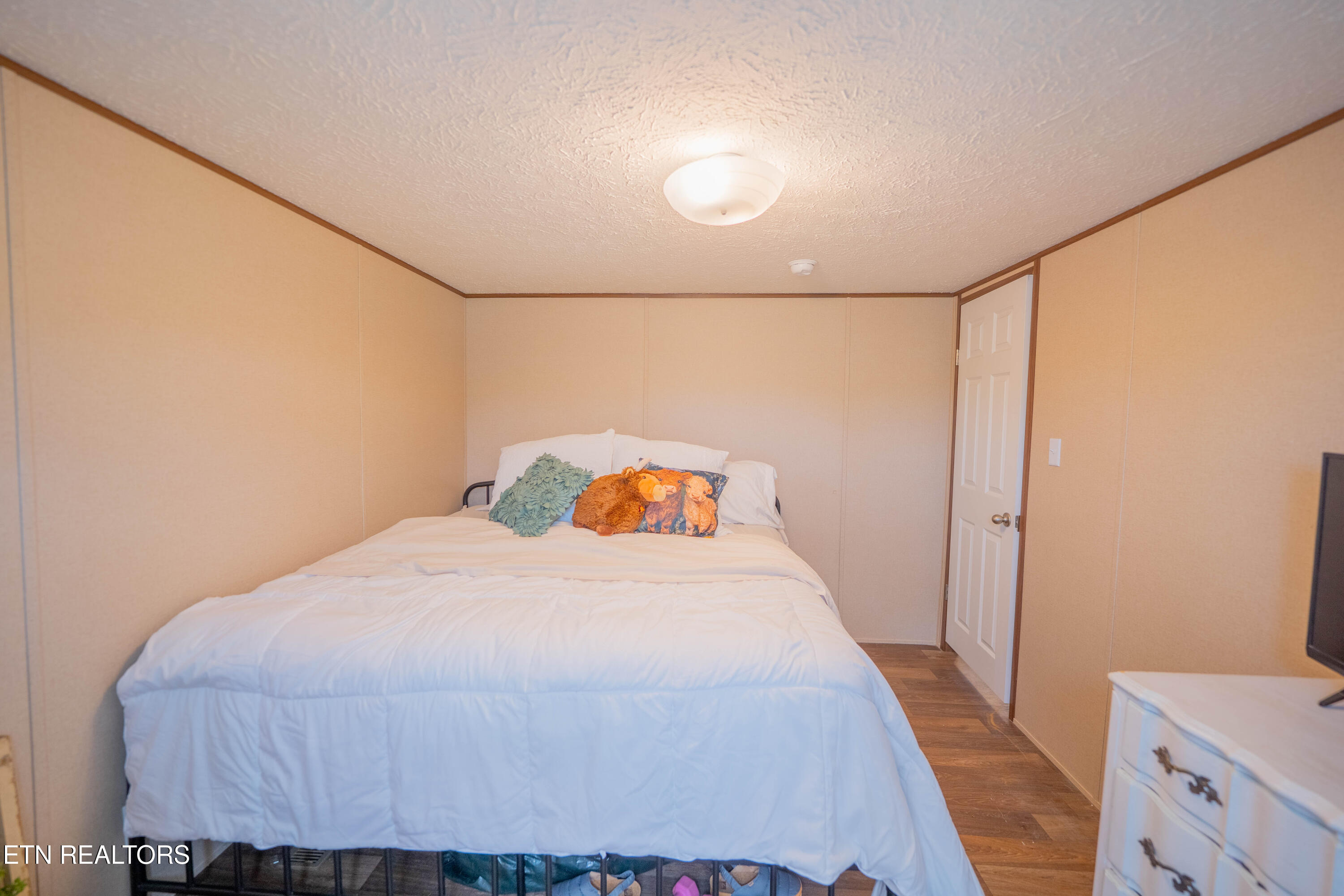 35 Little Meadow Creek Road Greeneville TN 37743