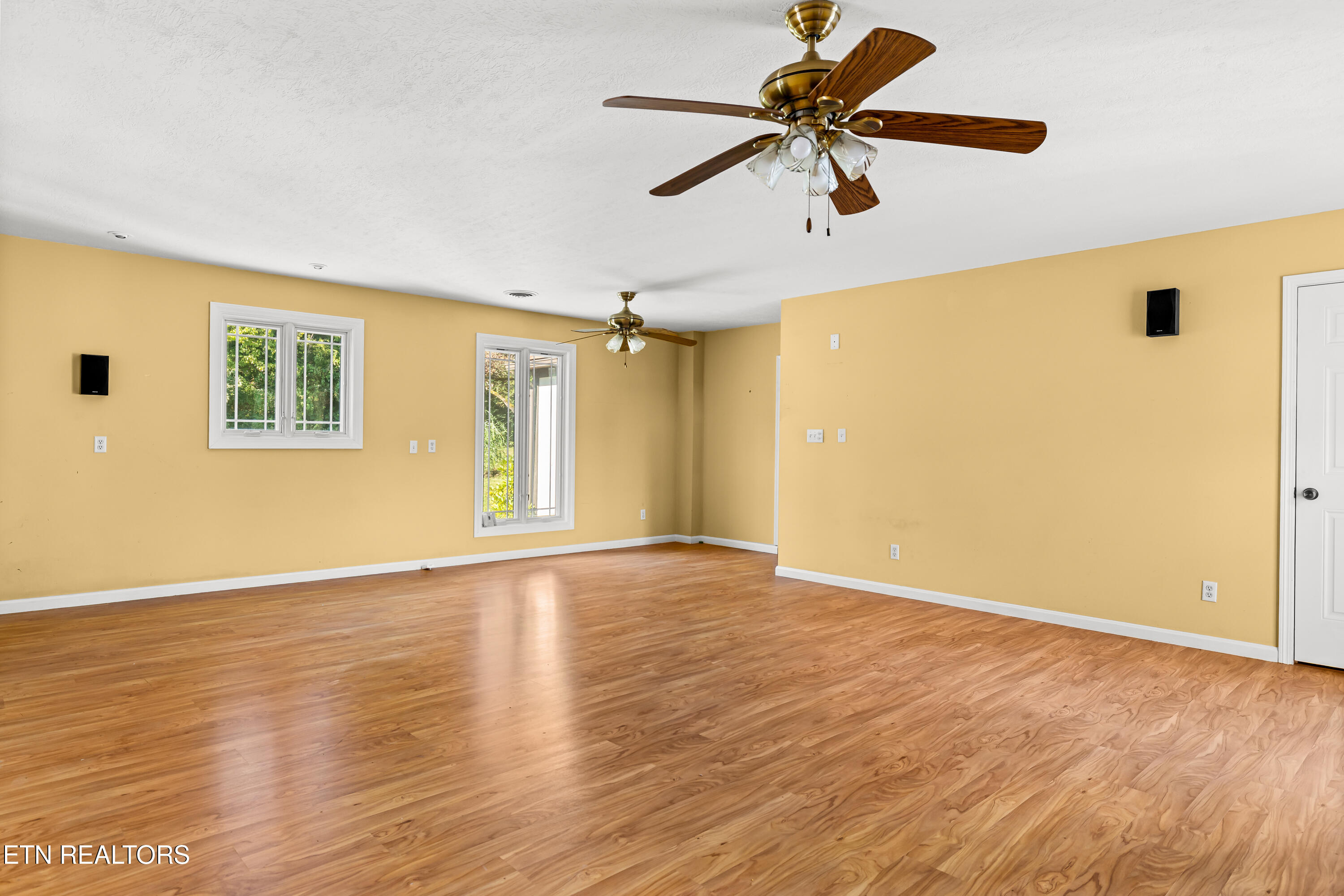 6054 Pleasant Run Lane Knoxville TN 37918